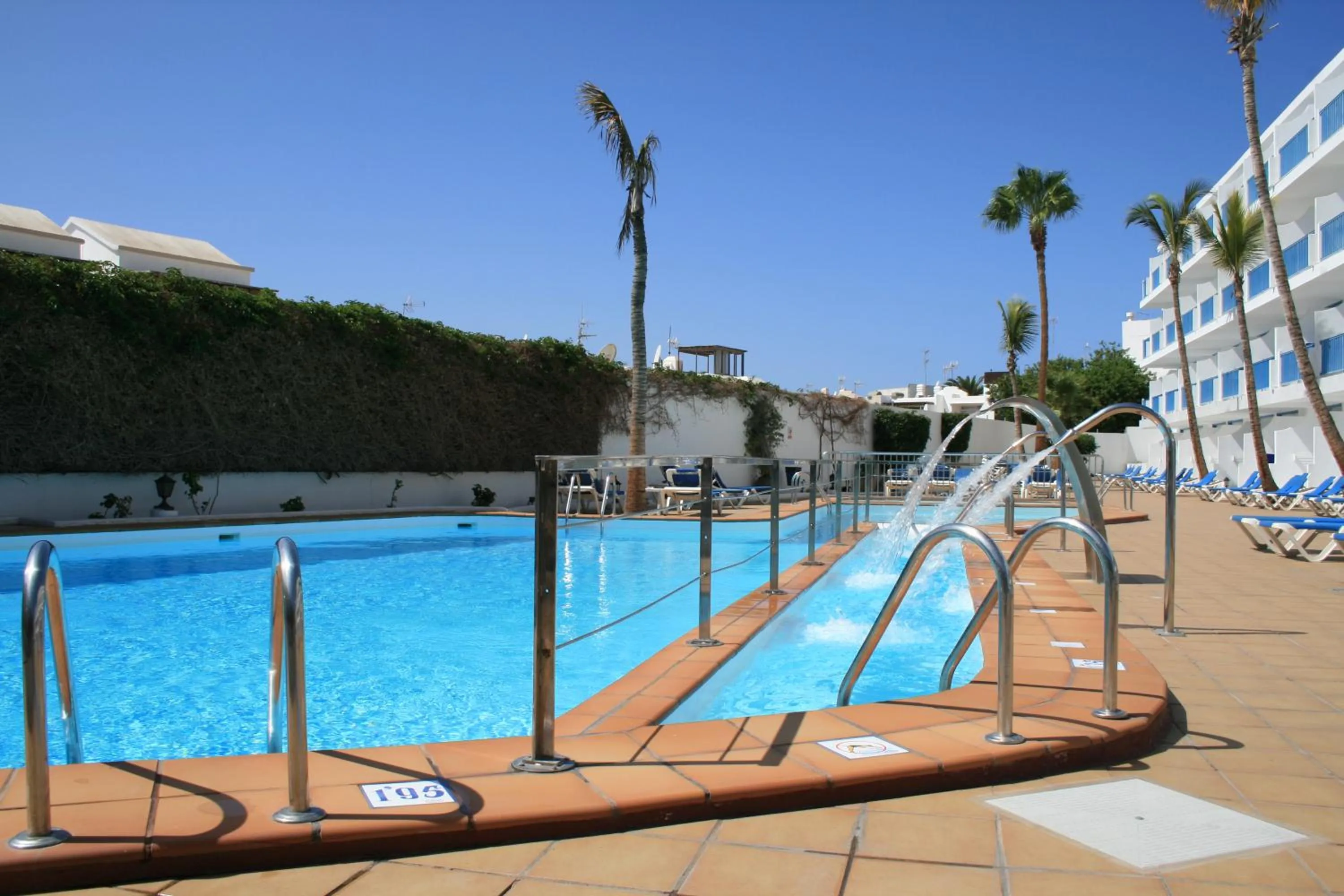 Spa and wellness centre/facilities in Aparthotel Costa Volcán & Spa