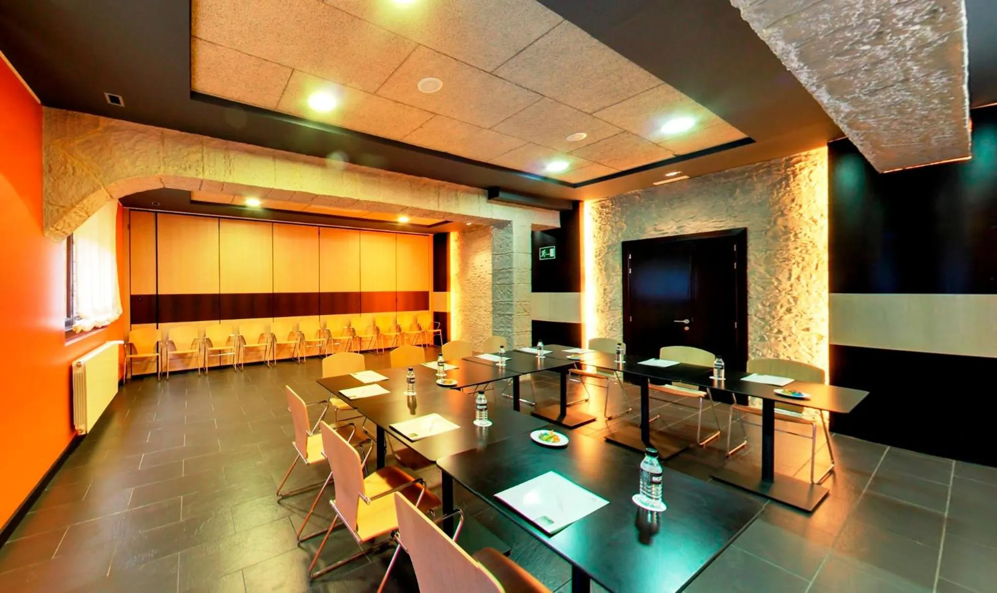 Meeting/conference room in Silken Ordesa