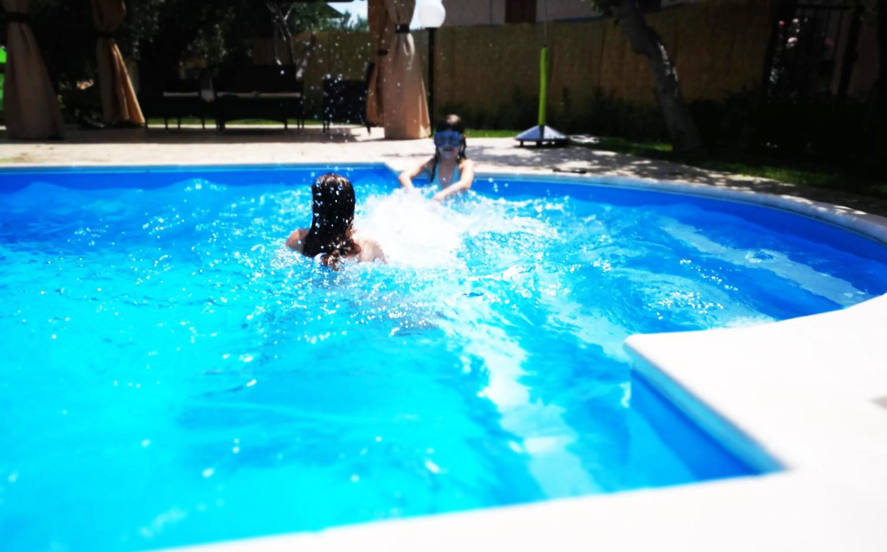 Swimming pool in La Residenza del Marchesato