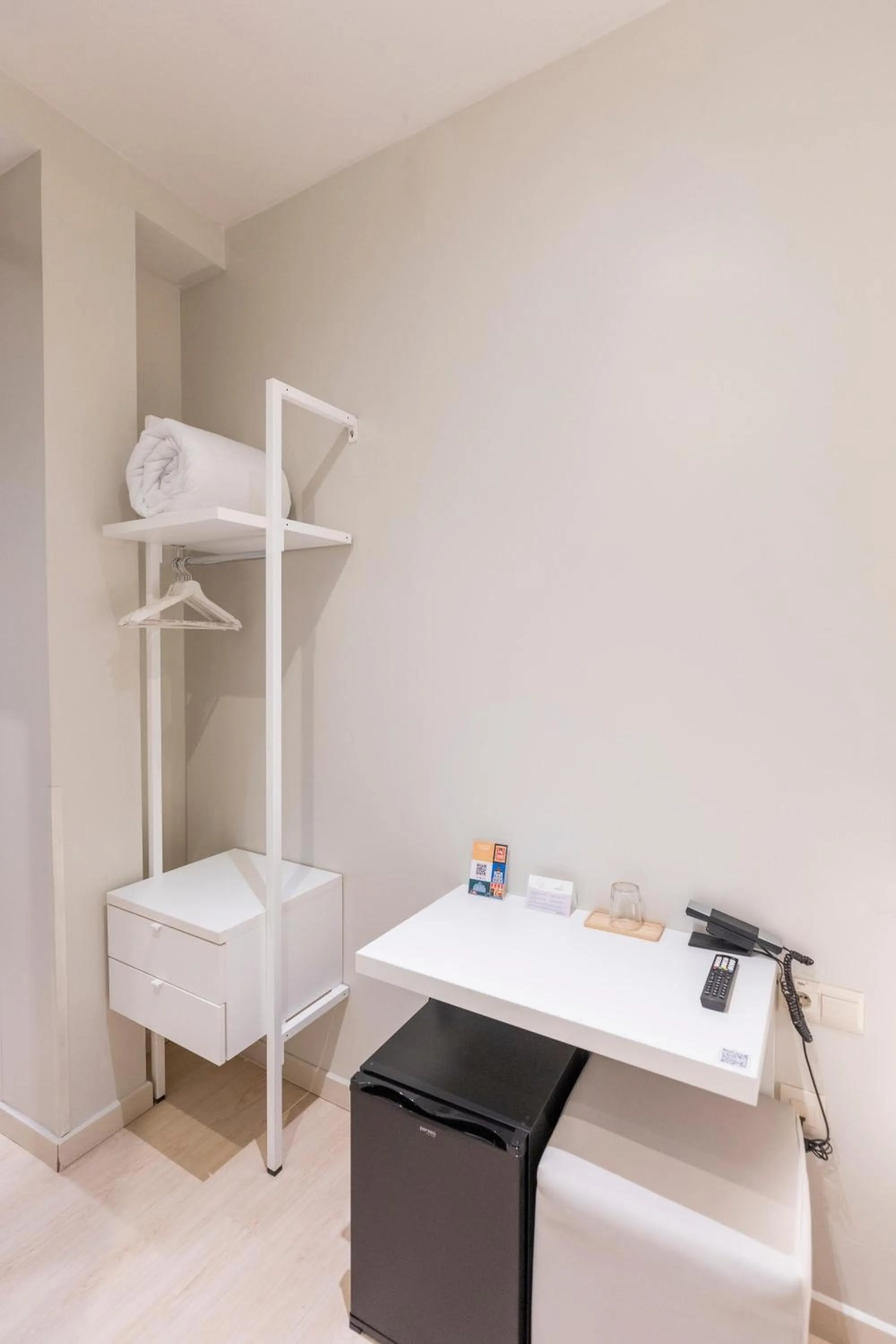 Bathroom, Bed in URBANSEA Atocha 113