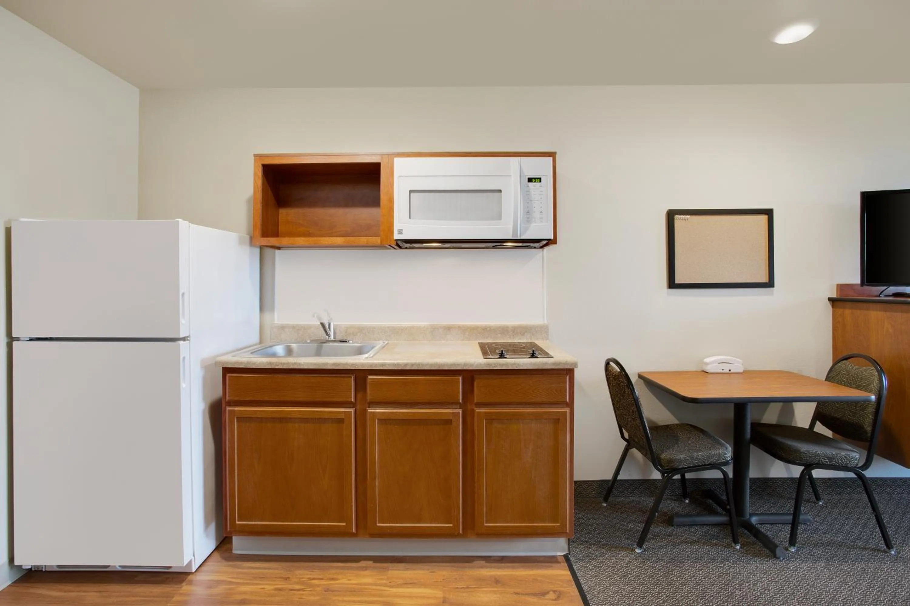 Kitchen or kitchenette in WoodSpring Suites Frederick I-70