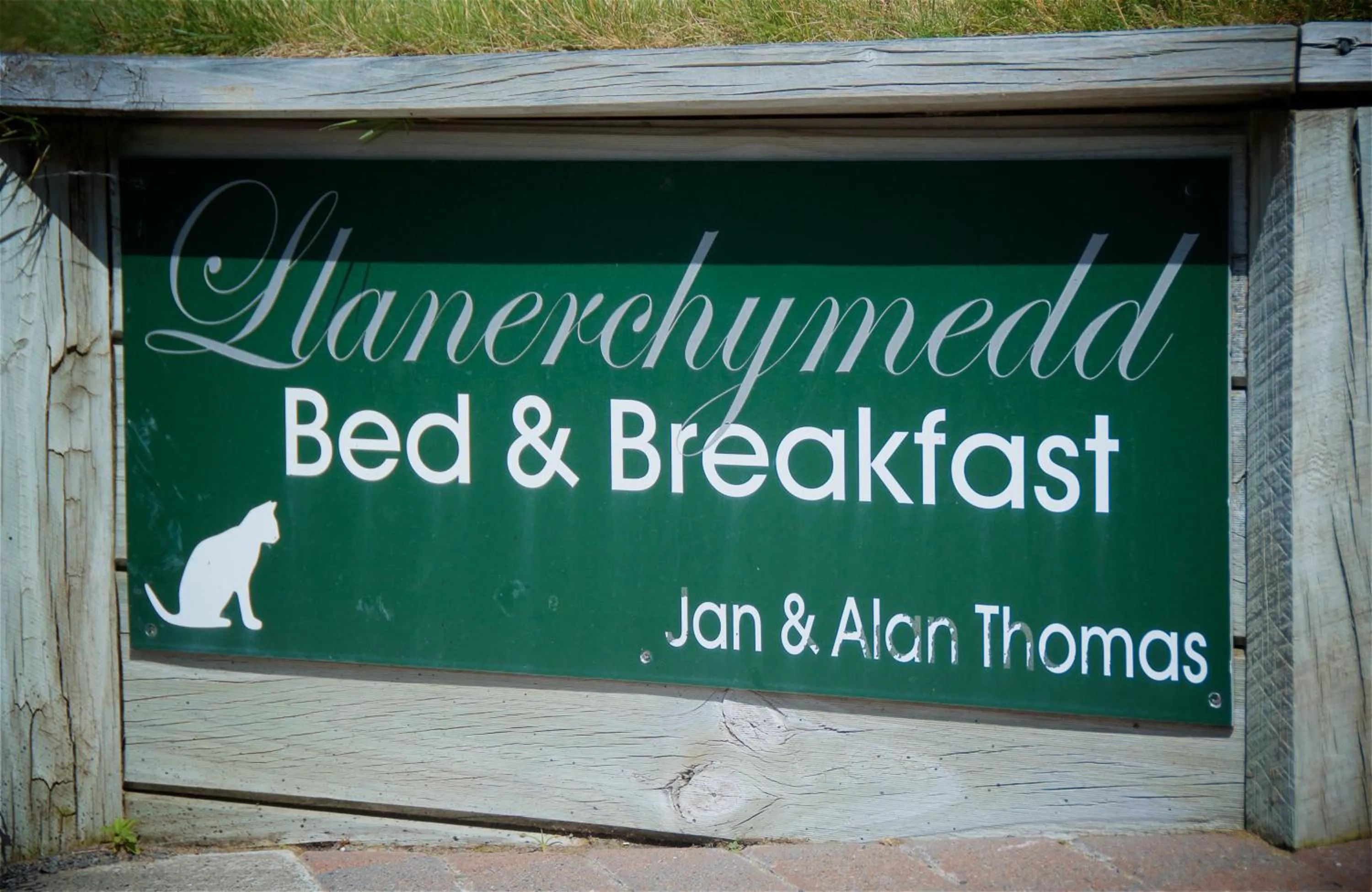 Property logo or sign in Llanerchymedd