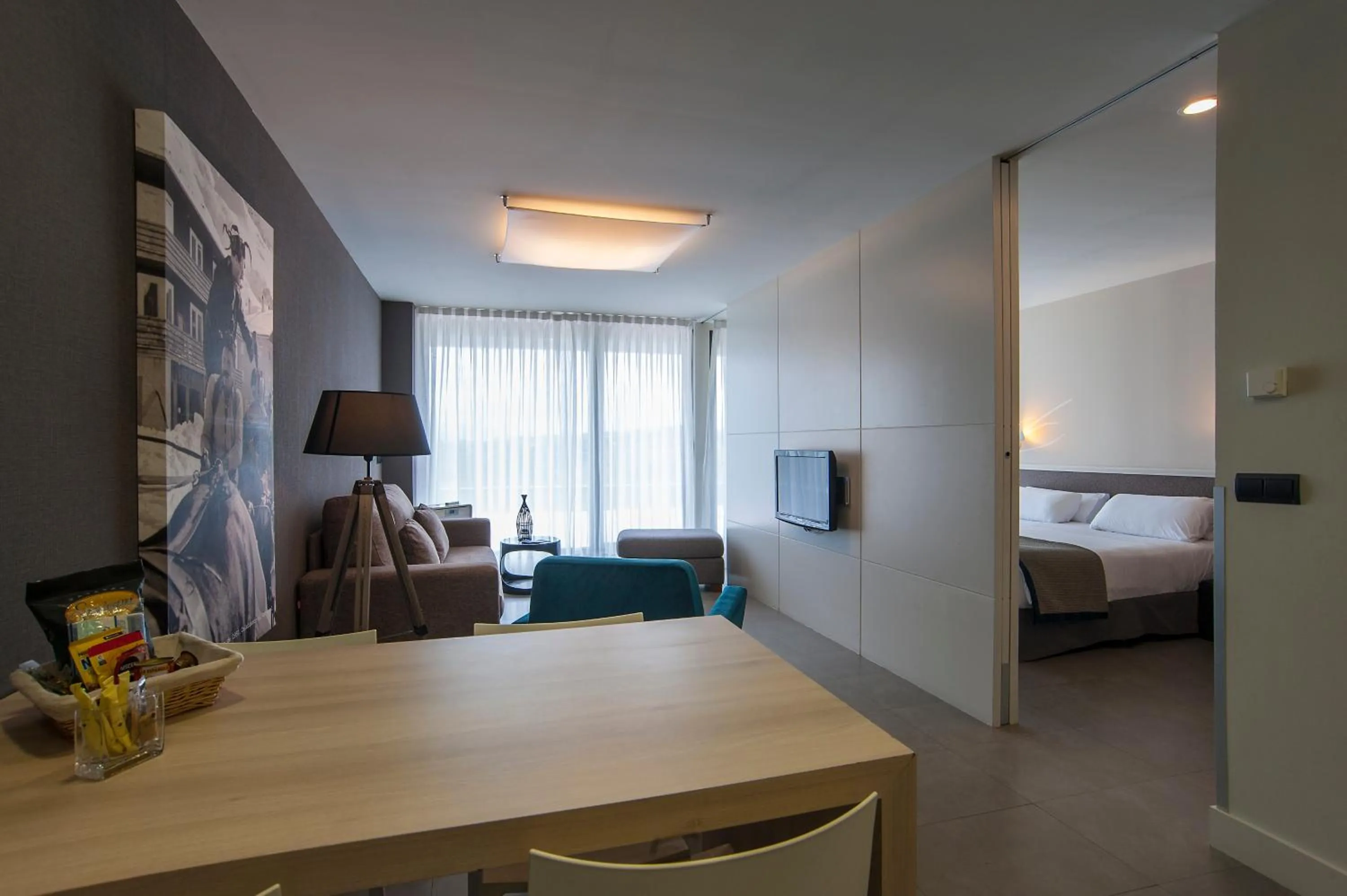 Living room, Bed in FeelFree STAYS Basoa