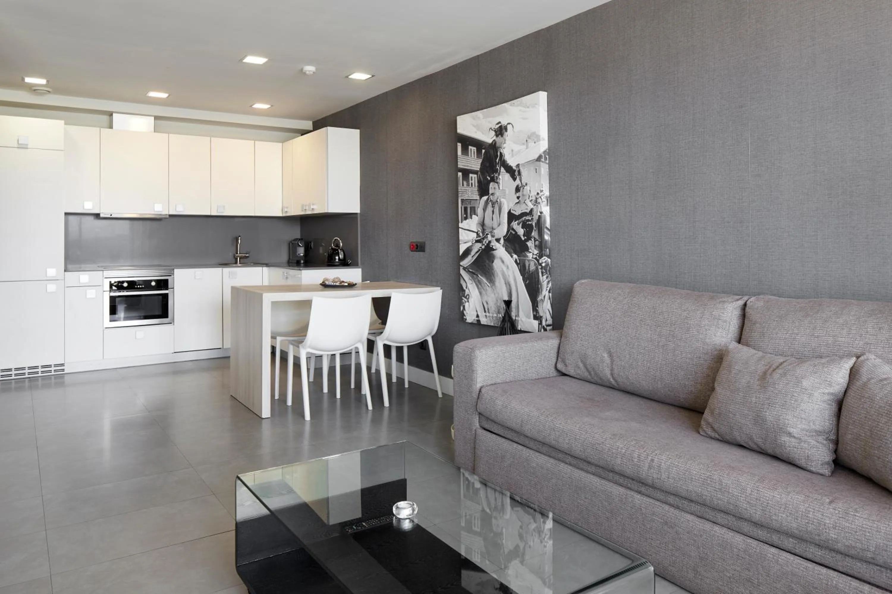 kitchen in FeelFree STAYS Basoa