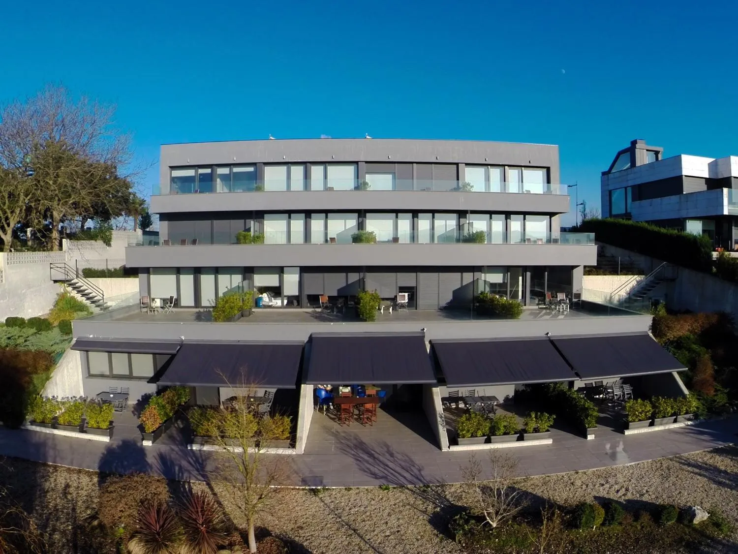 Property building in FeelFree STAYS Basoa