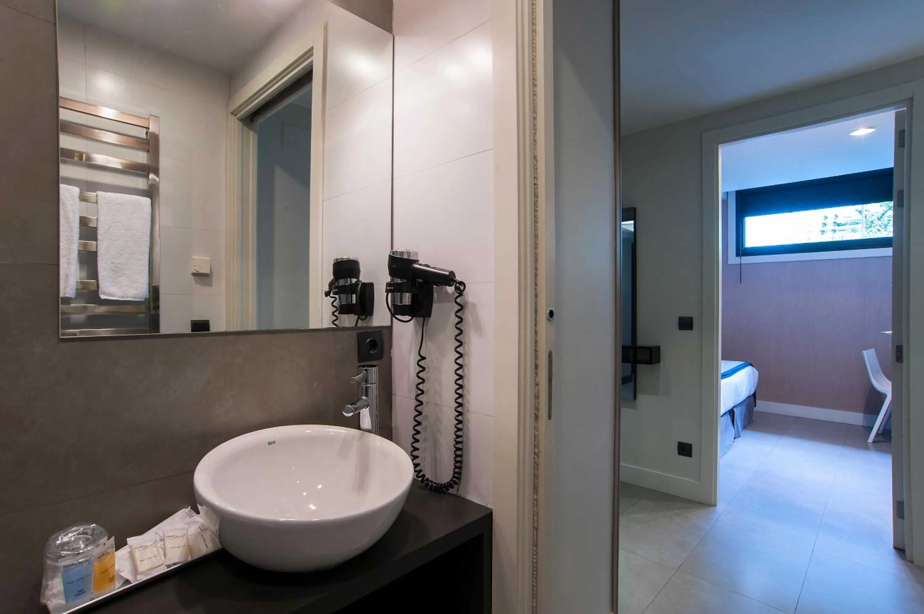 Bathroom in FeelFree STAYS Basoa