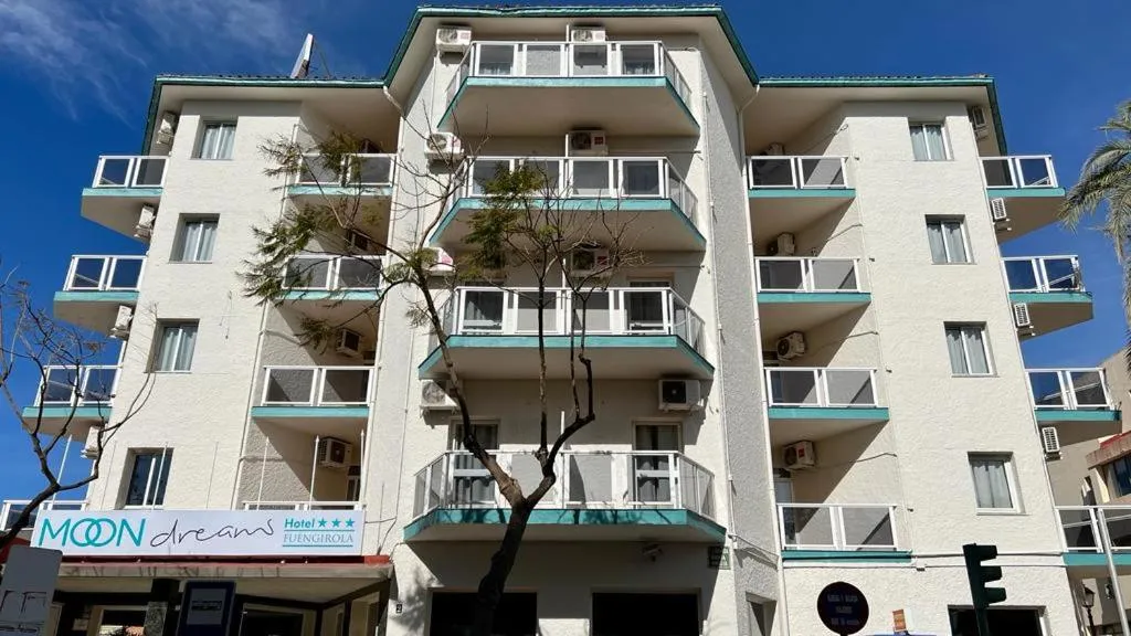 Property building in Moon Dreams Fuengirola