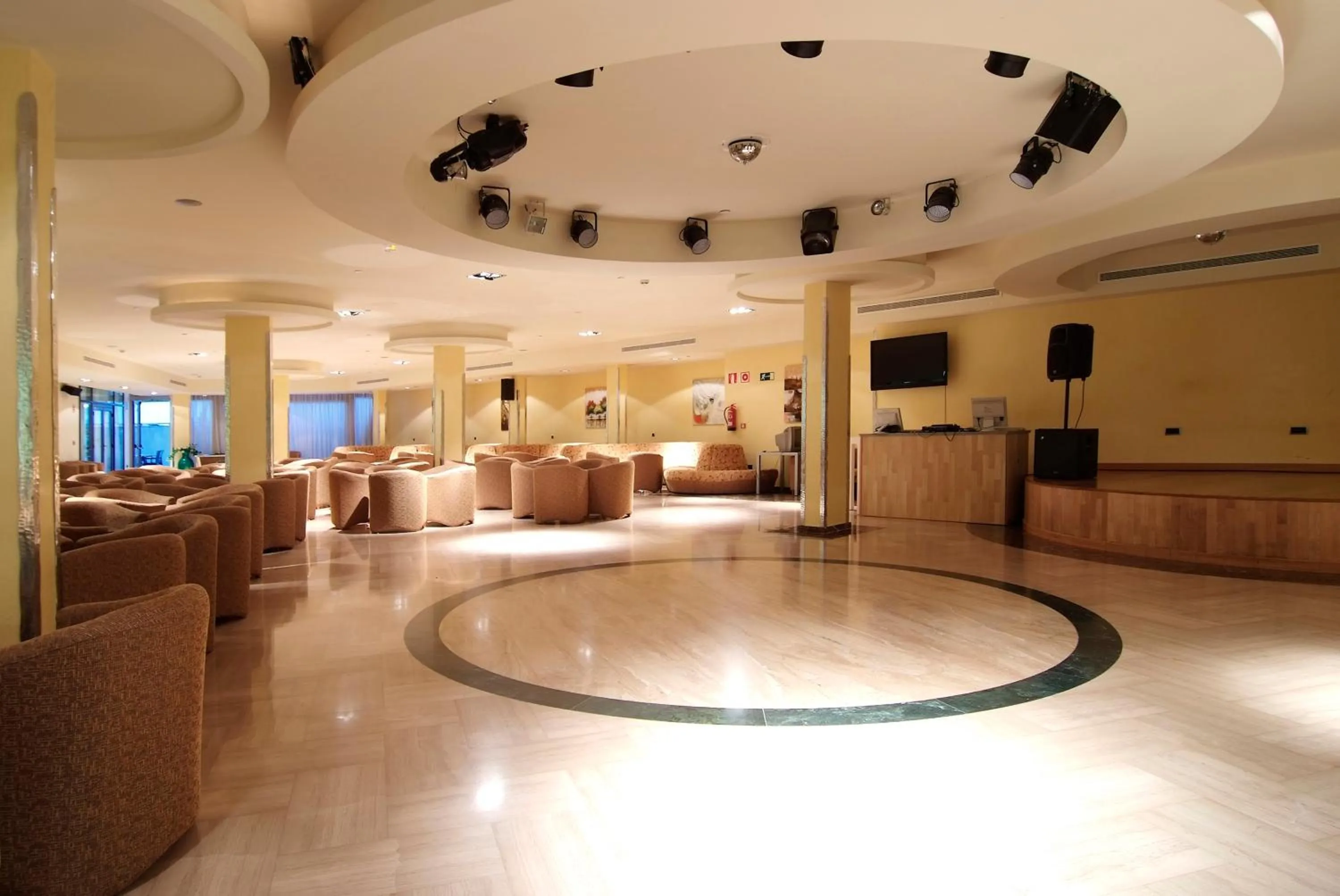 Lounge or bar in Sandos Monaco - Adults Only