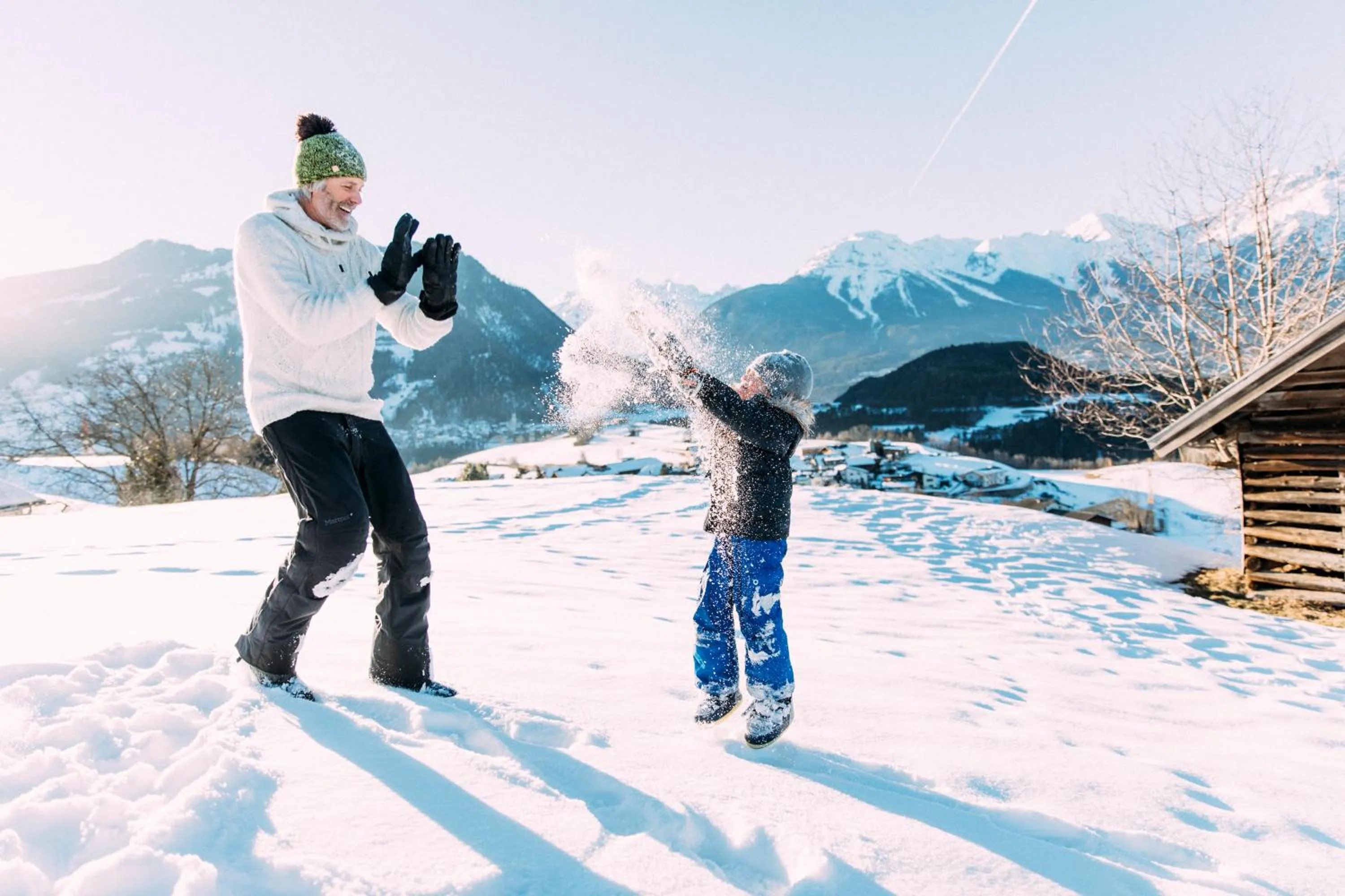 Skiing in Pitzis Kinderhotel - Family Only
