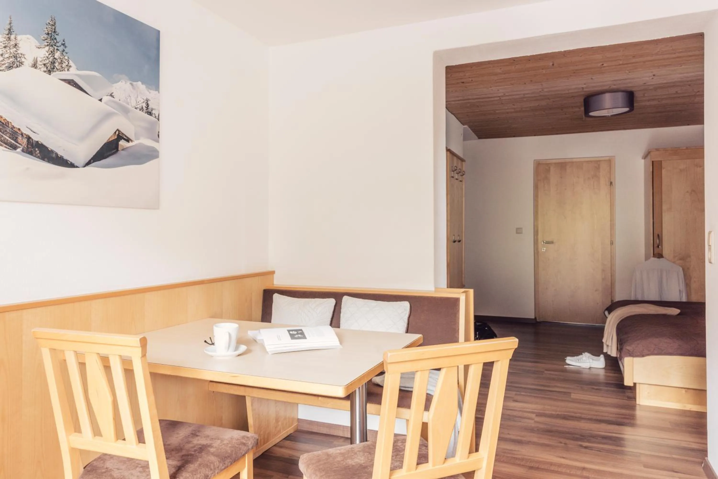 Photo of the whole room, Bed in Pitzis Kinderhotel - Family Only