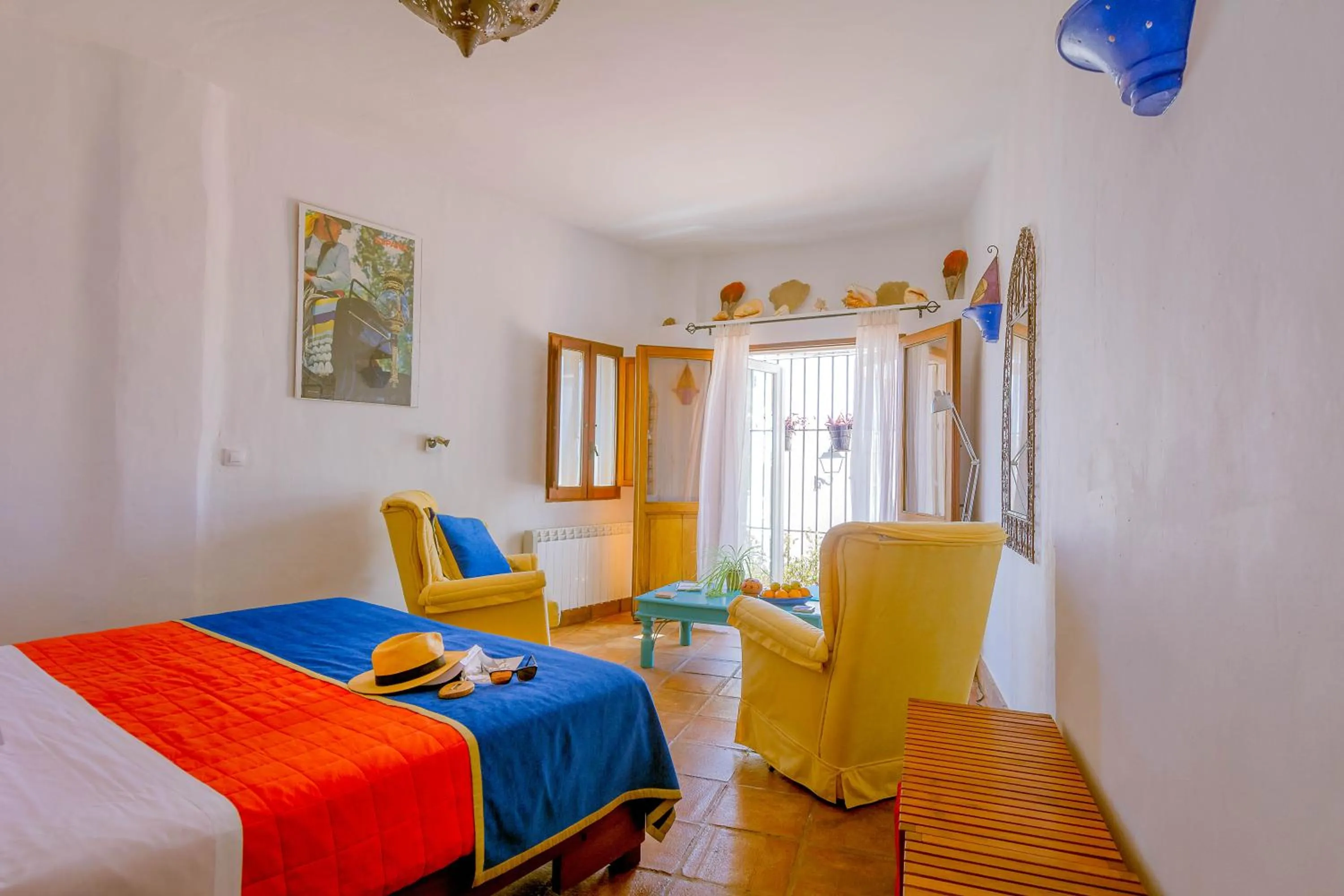 Photo of the whole room, Bed in Hotel Los Castaños