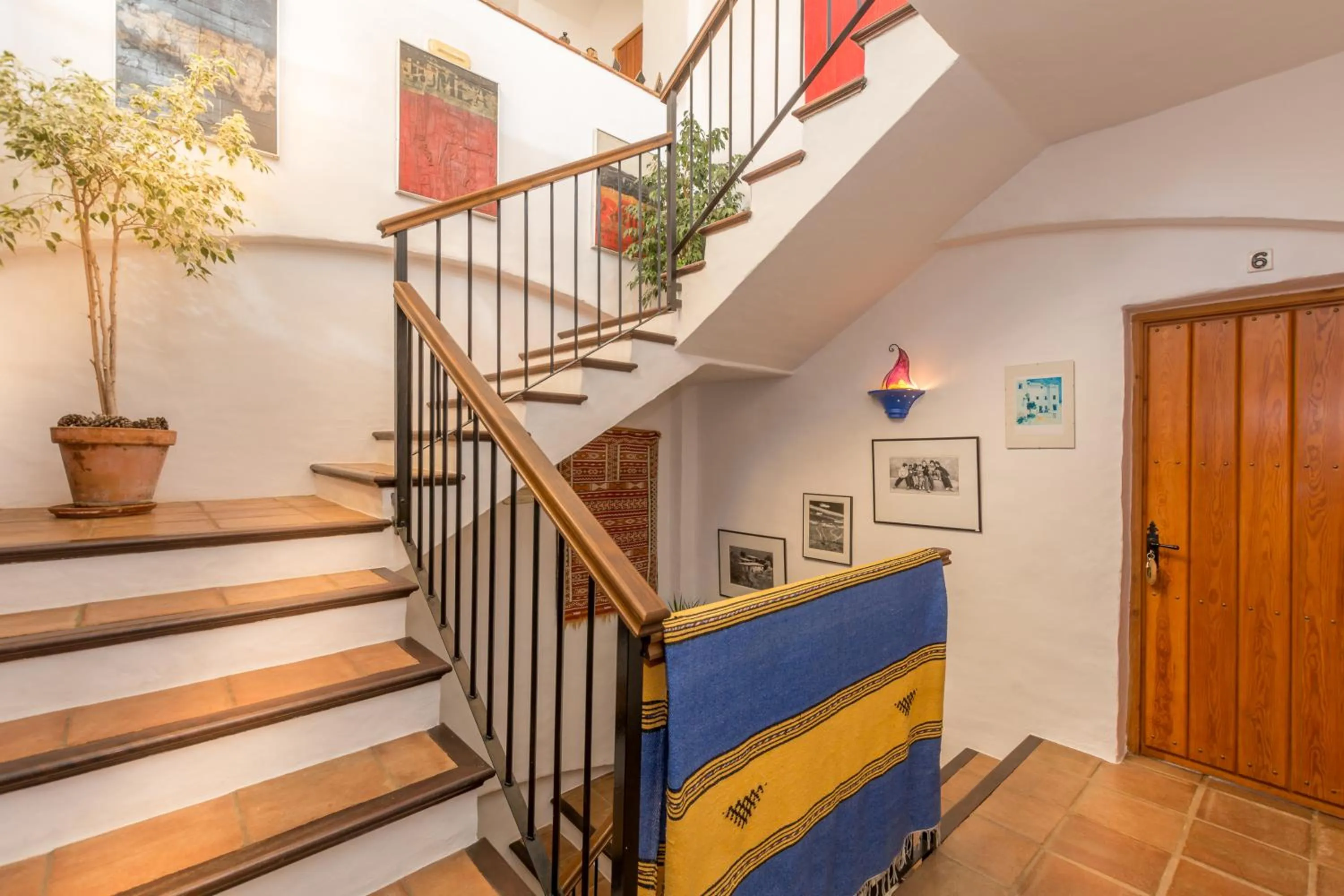 Decorative detail in Hotel Los Castaños