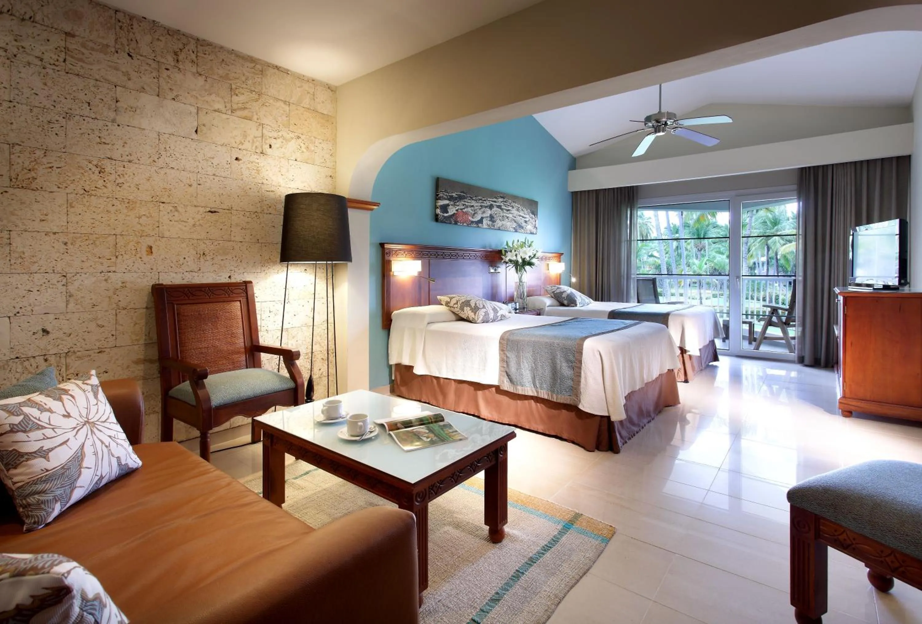 Garden, Bed in Grand Palladium Bavaro Suites Resort & Spa - All Inclusive