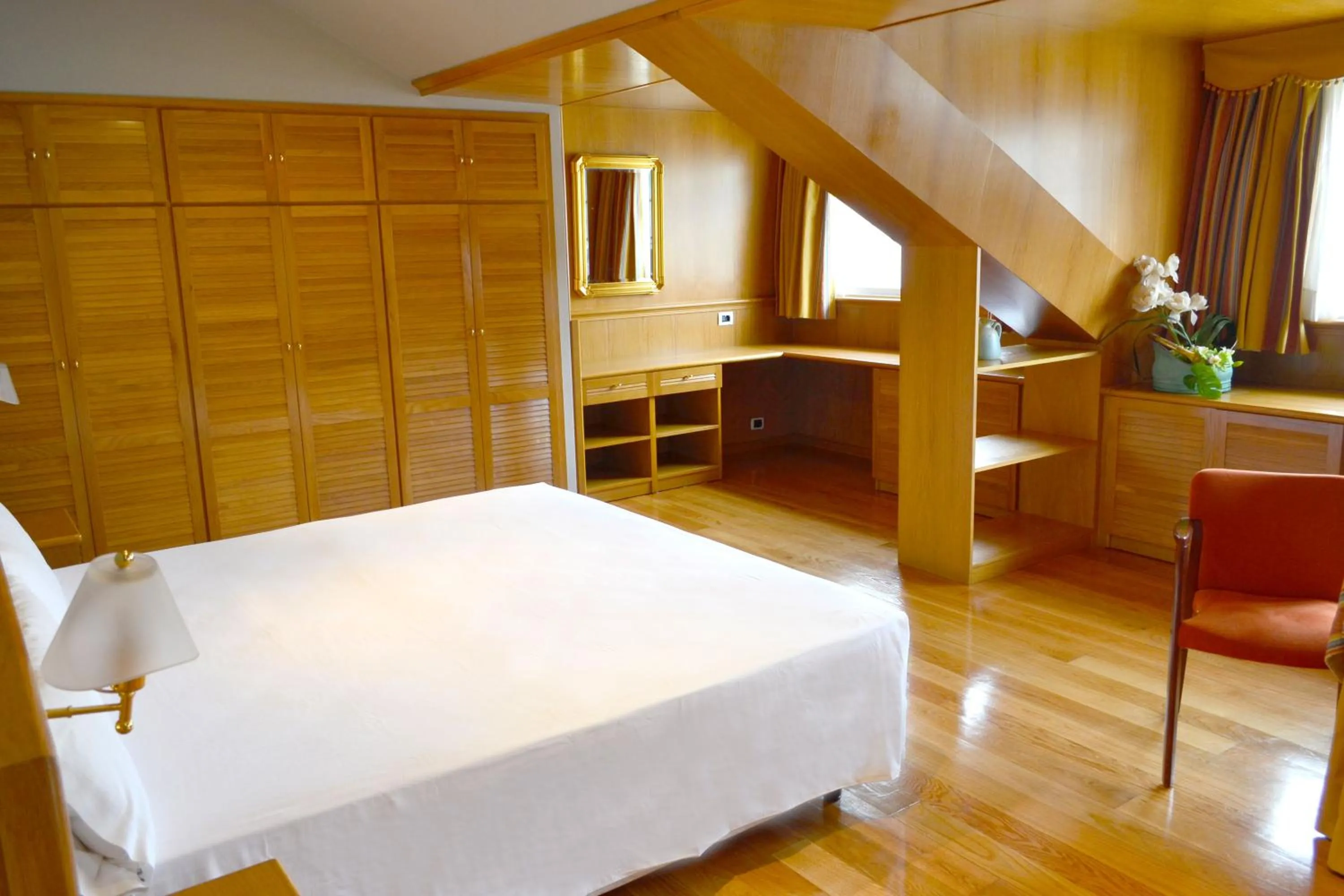 Photo of the whole room, Bed in Hotel Alda El Suizo