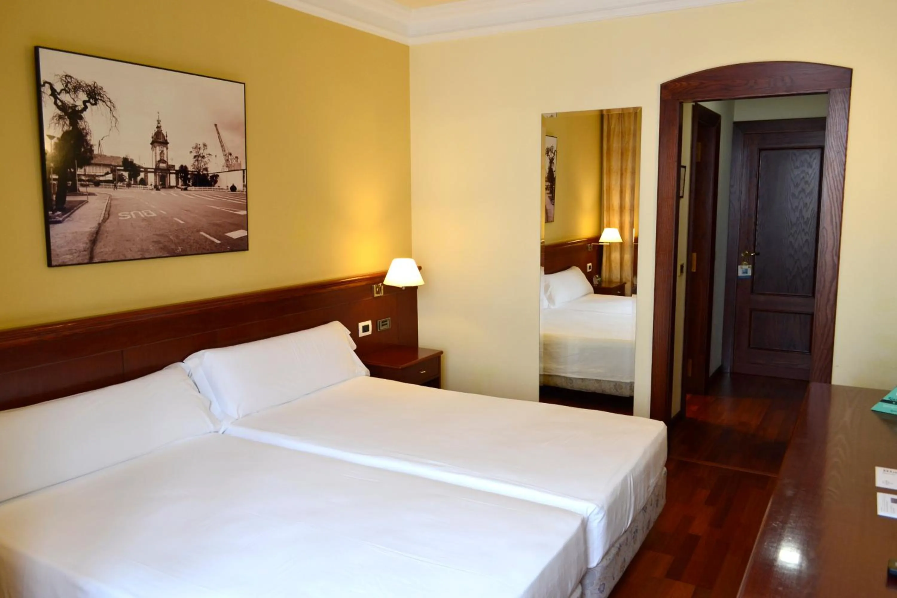 Bed in Hotel Alda El Suizo