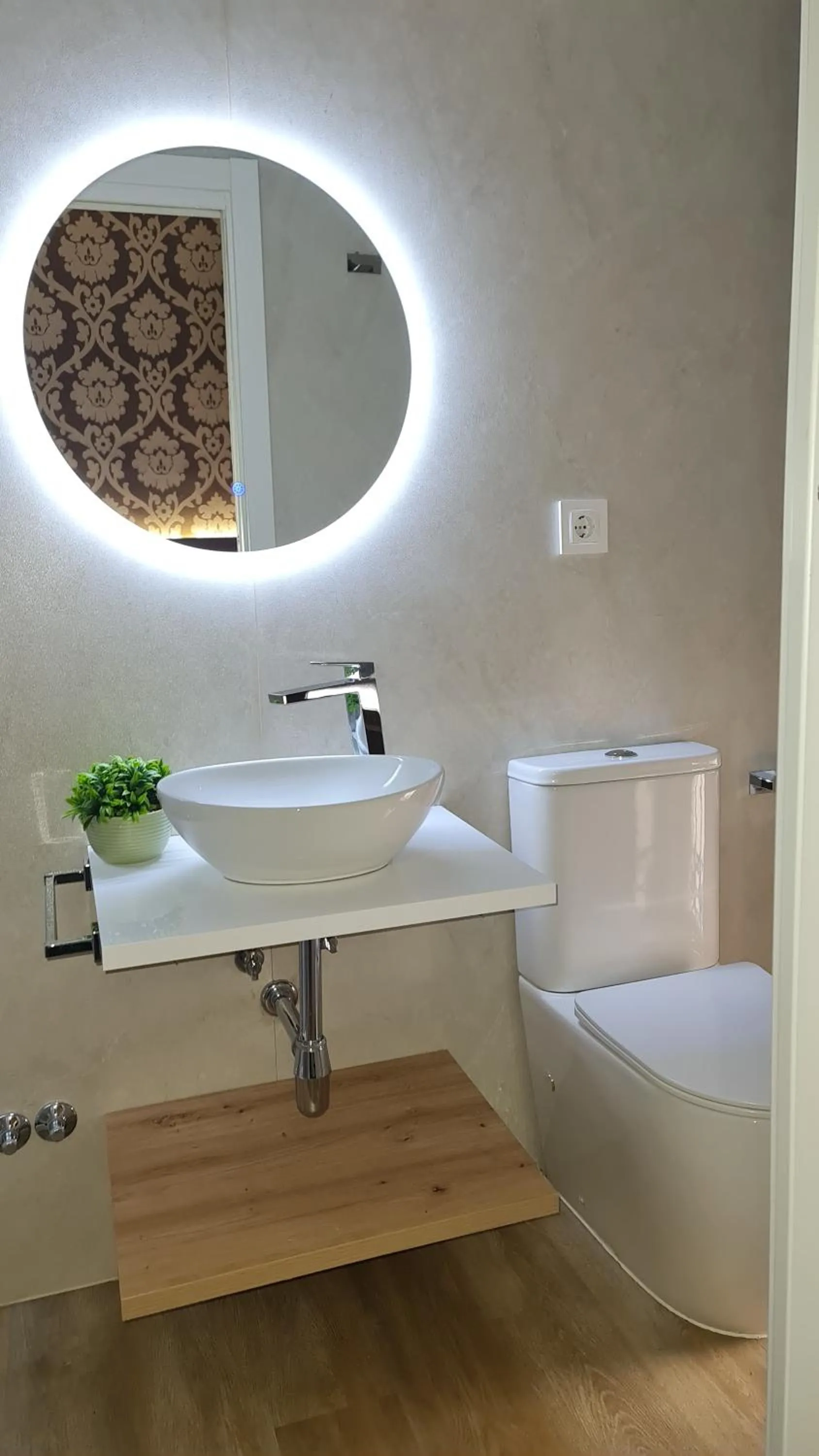 Bathroom in Hostal Atocha Almudena Martín