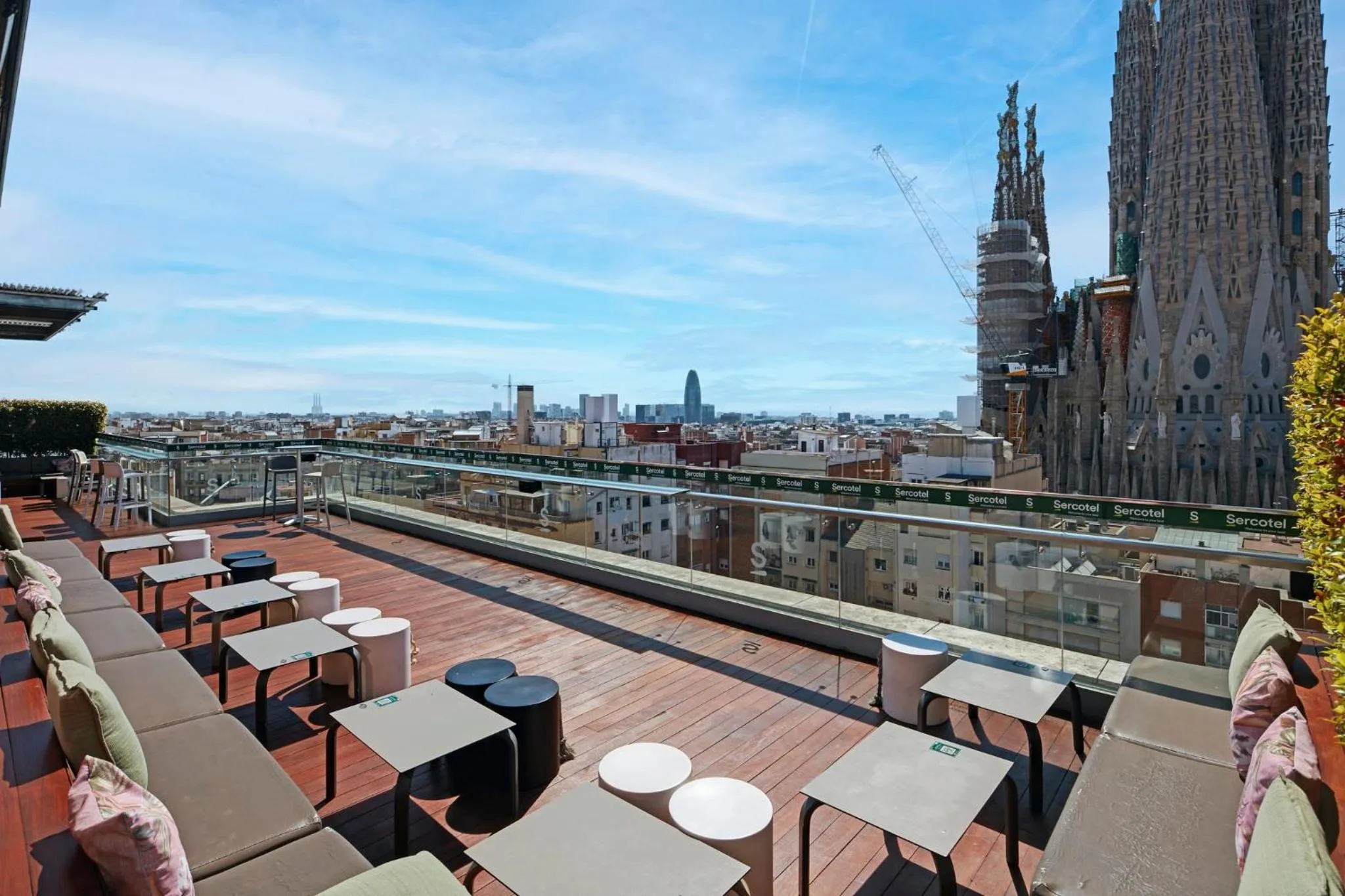 Balcony/Terrace in Sercotel Hotel Rosellon