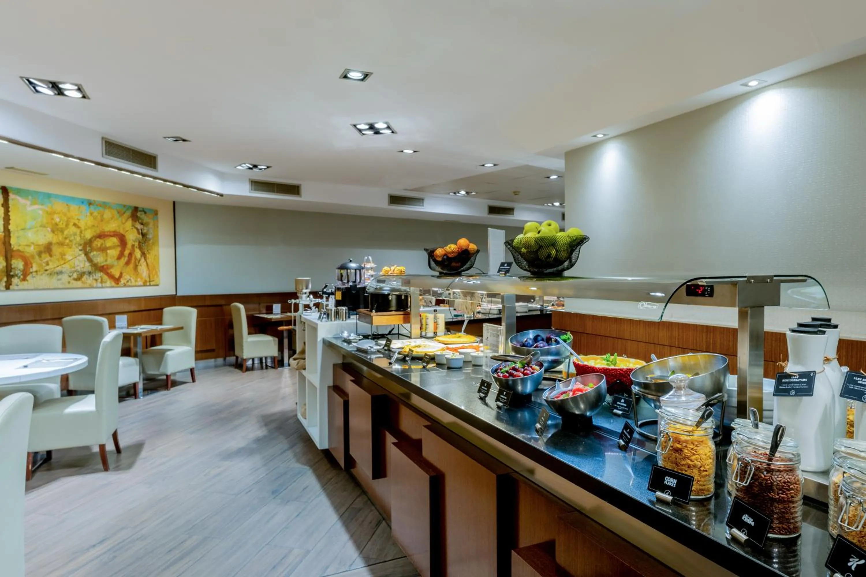 Buffet breakfast in Barcelona Hotel Colonial