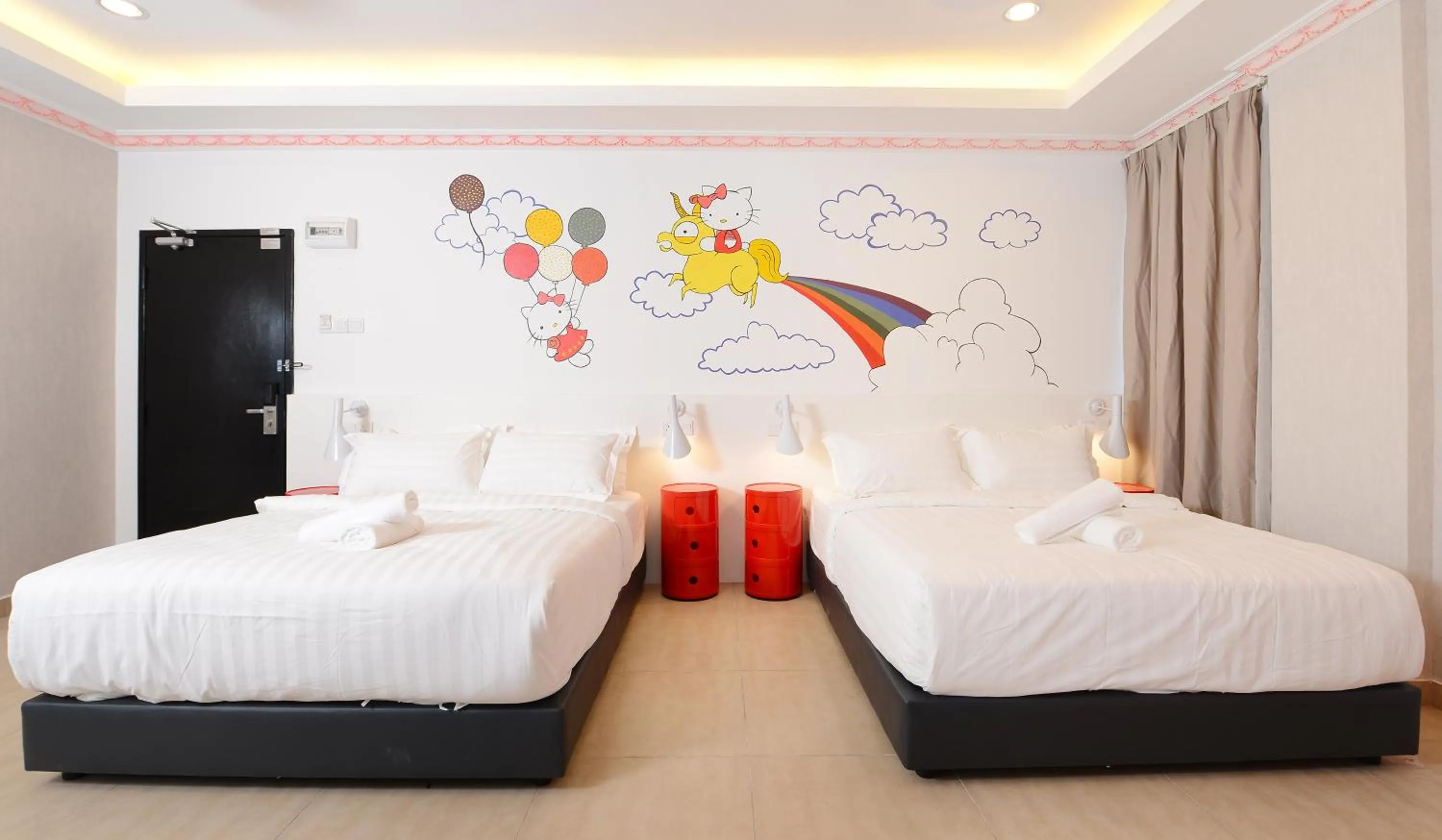 Photo of the whole room in Hotel de Art @ i-City