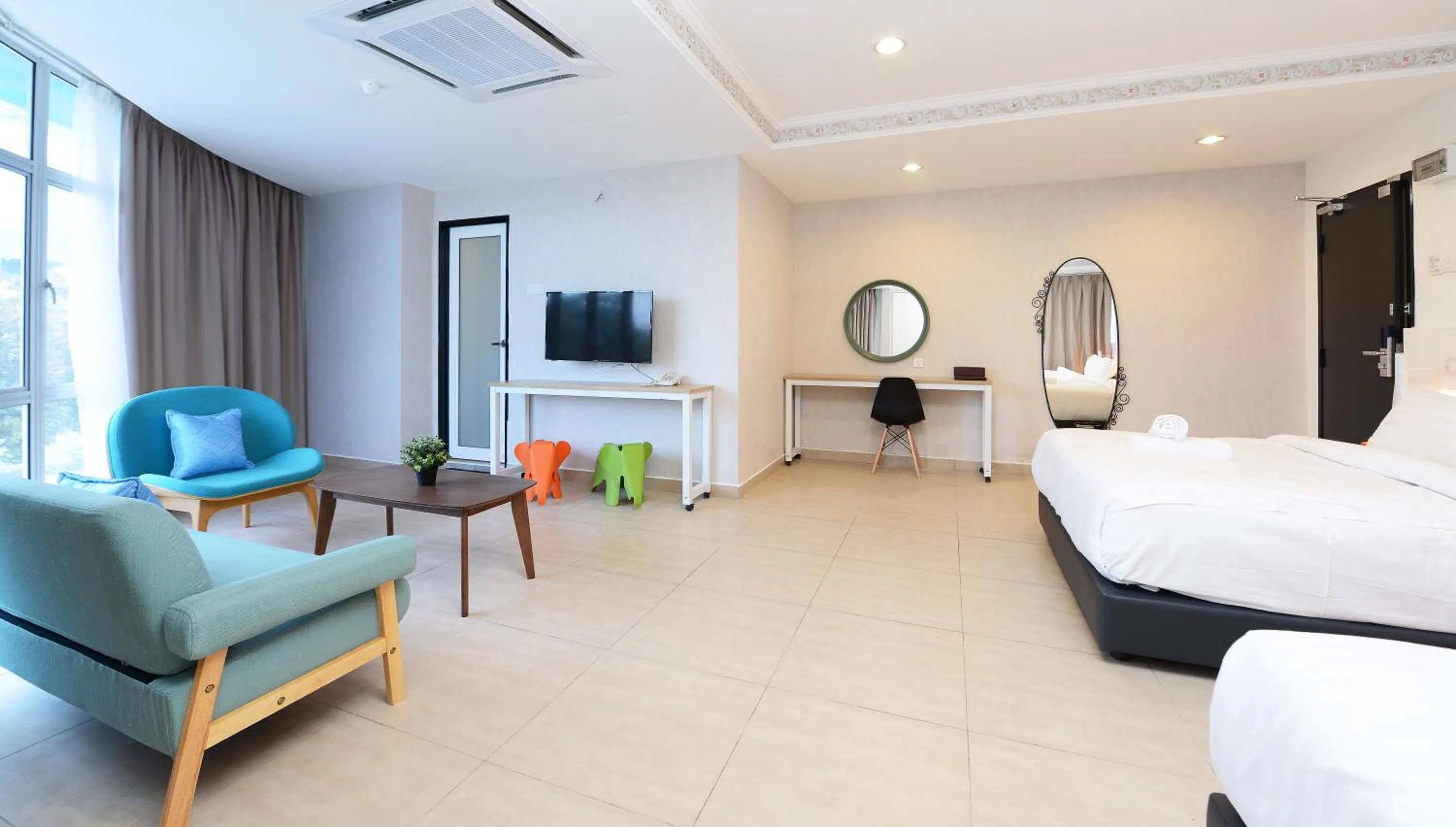 Photo of the whole room in Hotel de Art @ i-City