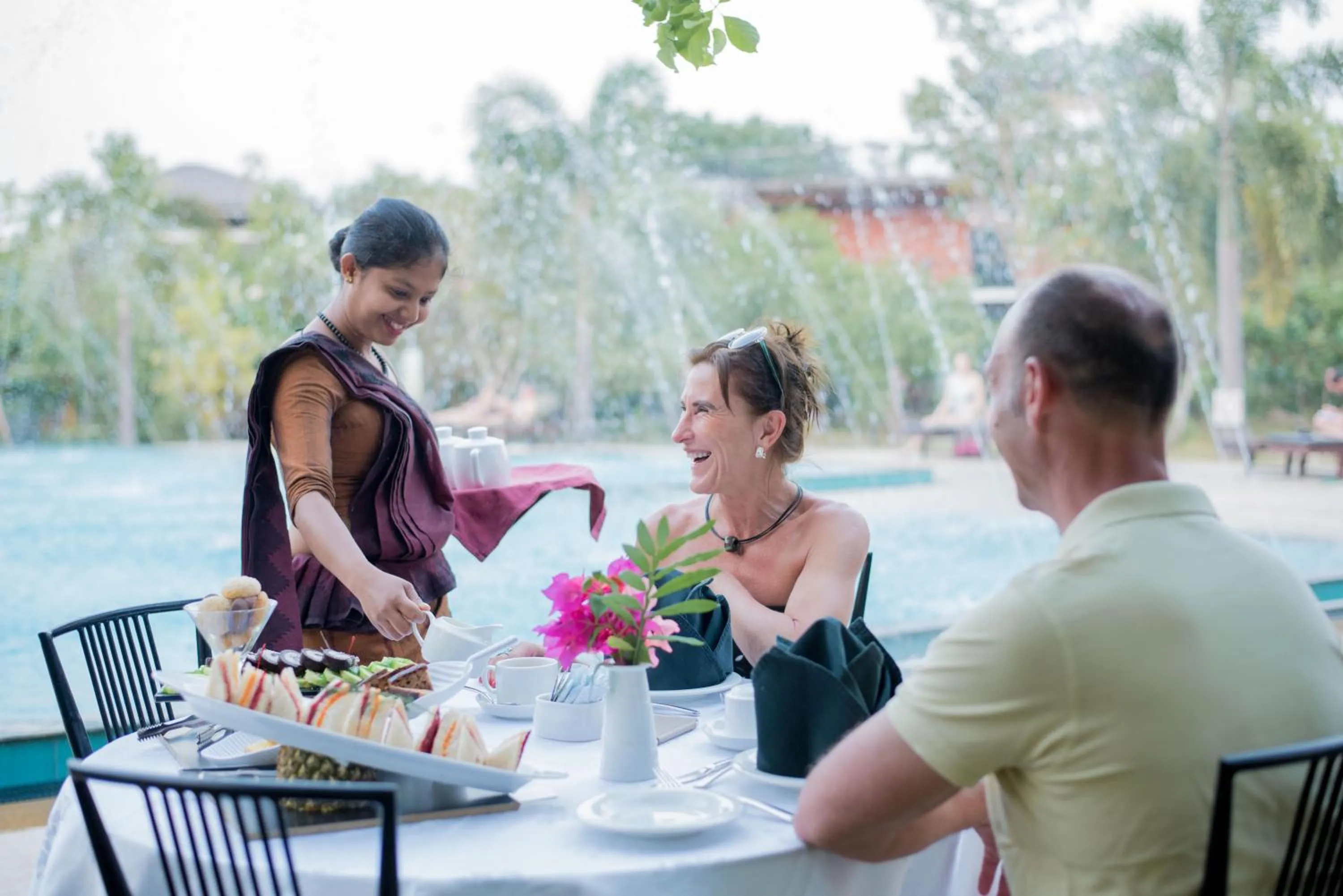 Restaurant/places to eat in Sungreen Resort Habarana