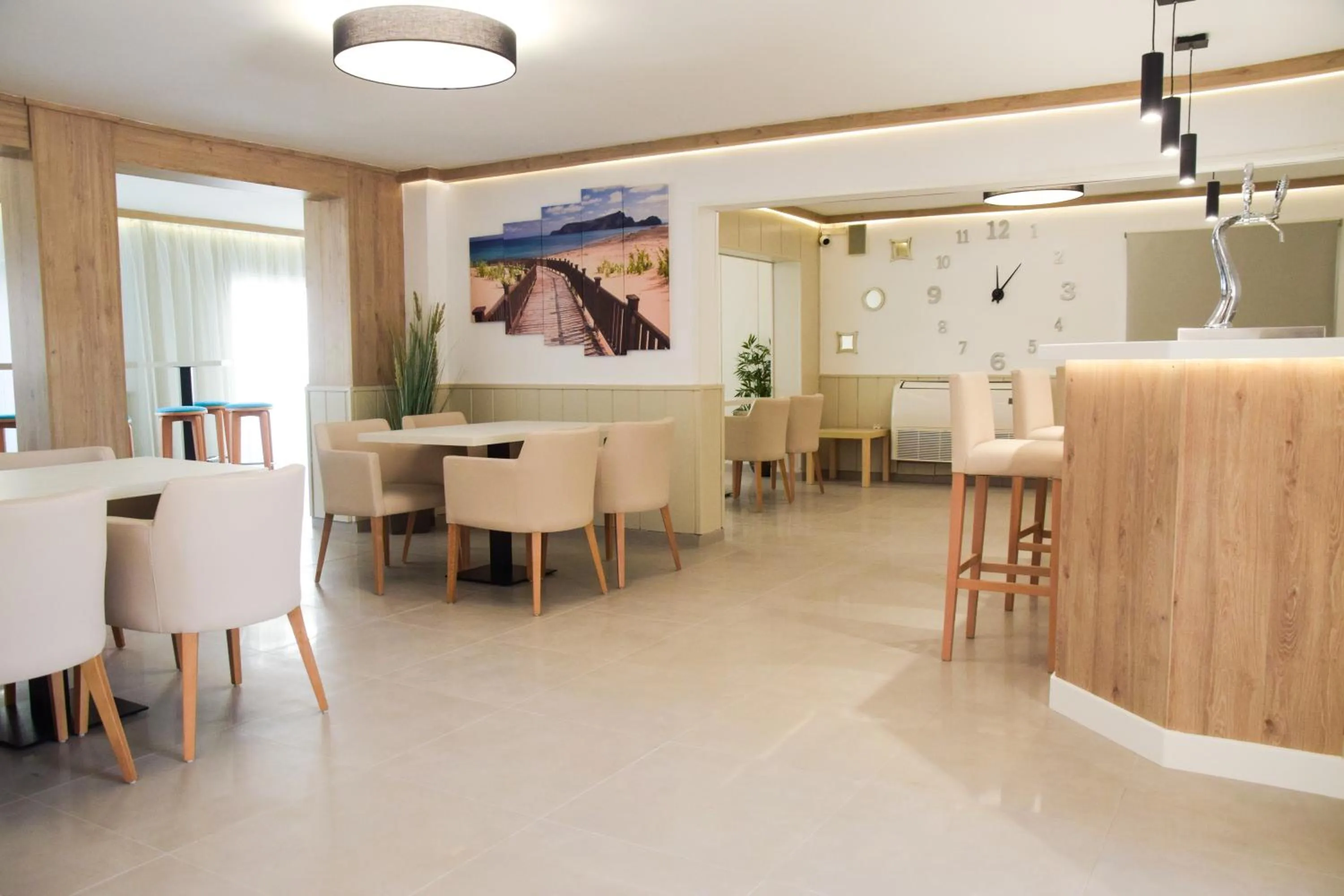 Lounge or bar in Hotel Costa Mediterraneo