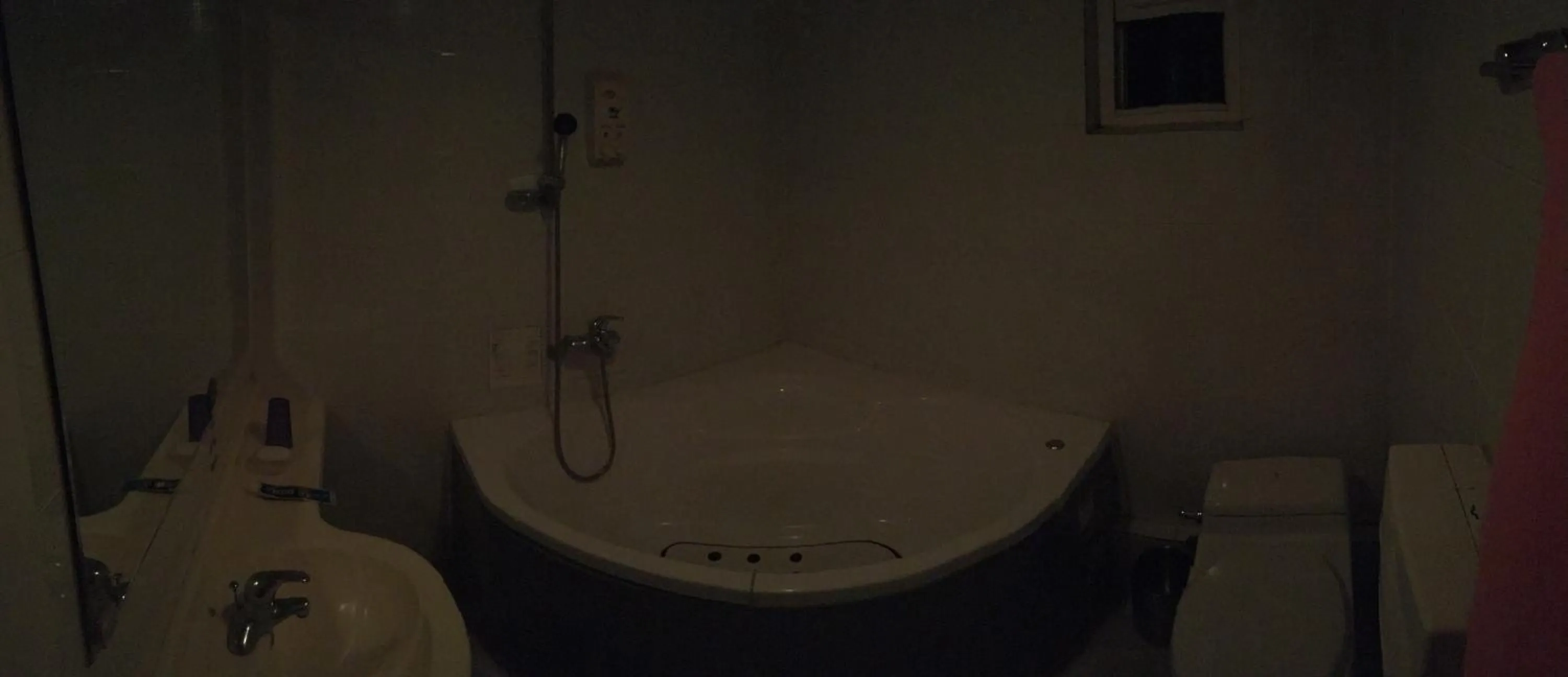 Bathroom in Nakwon Arcade Sky Motel