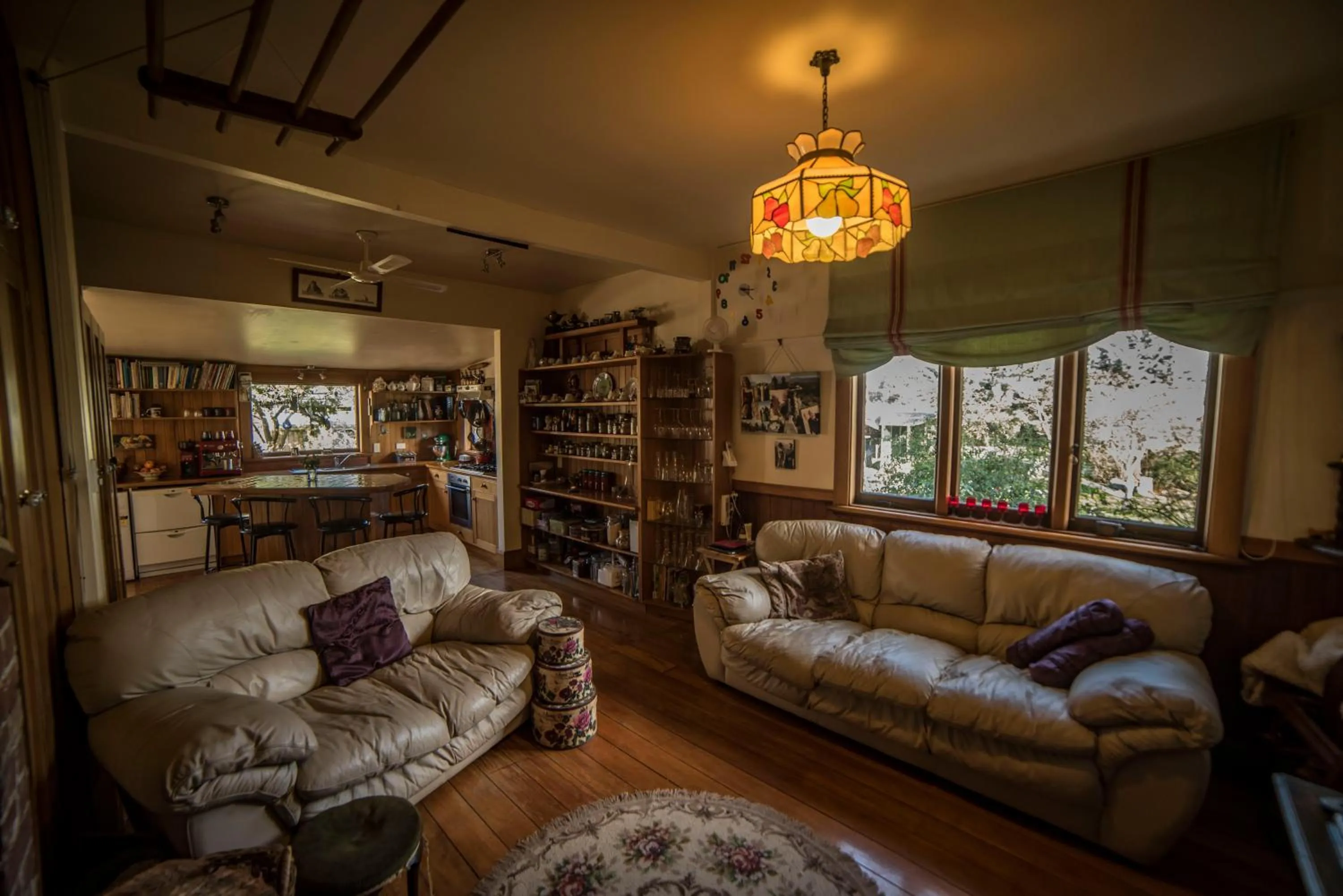 Area and facilities in Barbs Place