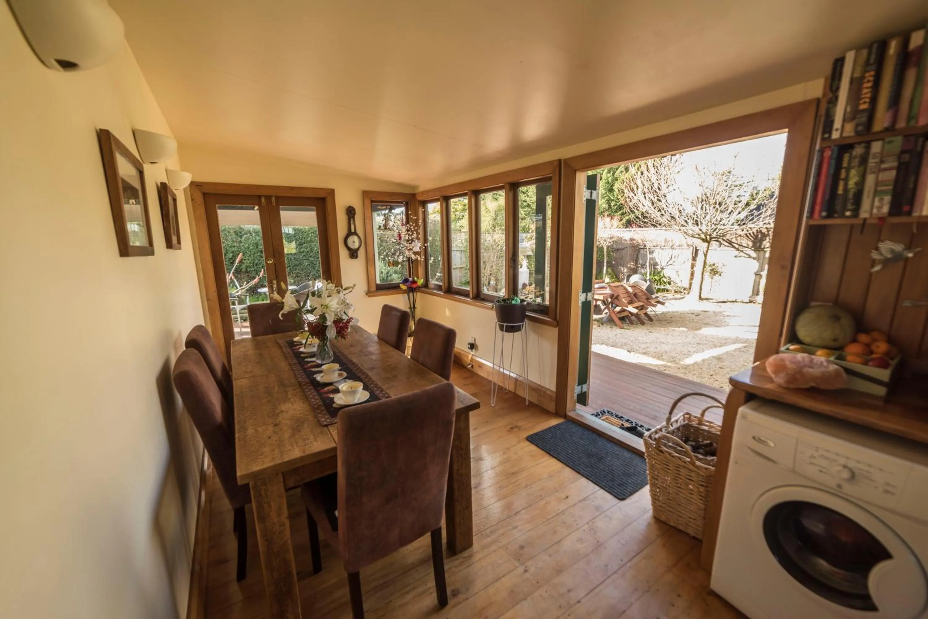 Dining area in Barbs Place