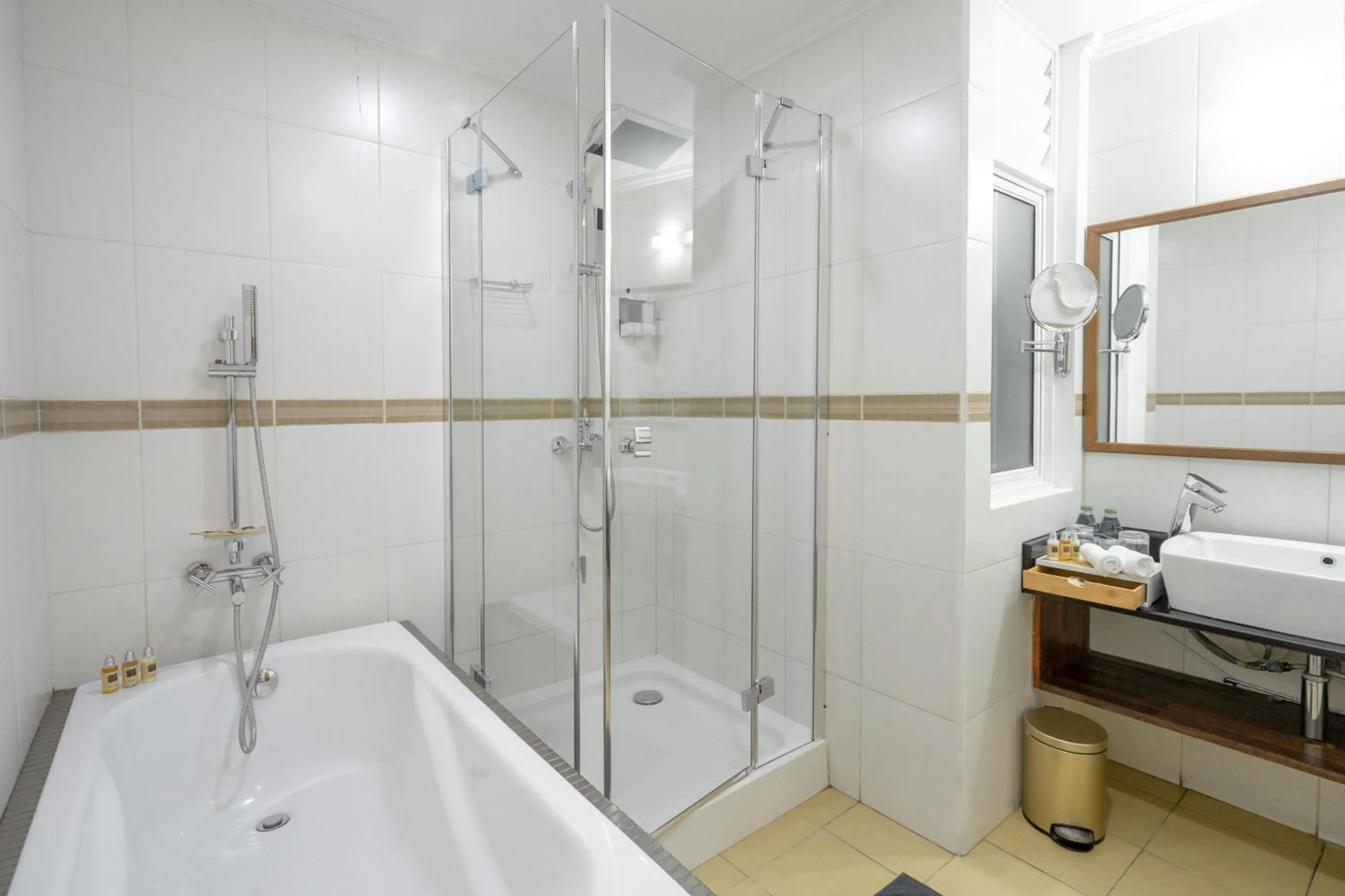 Shower in Noomoo Hulhumale