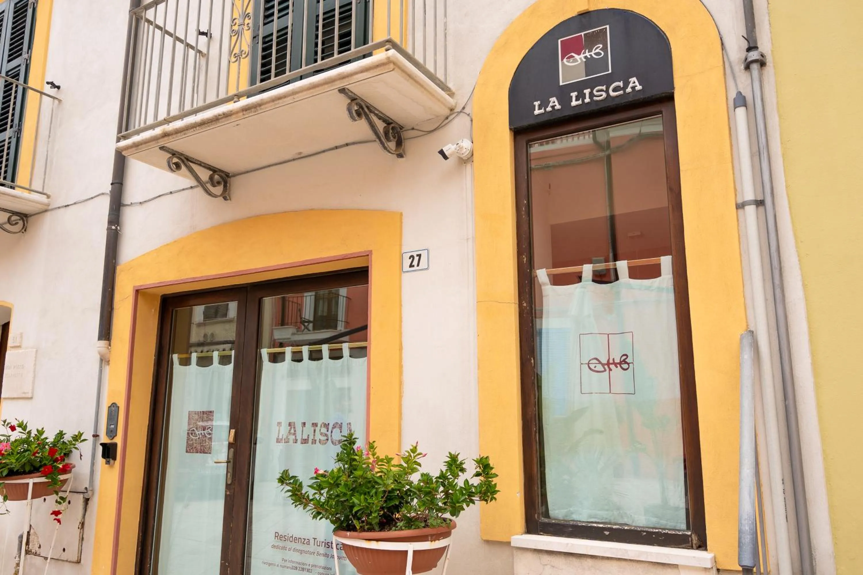 Property building in La Lisca