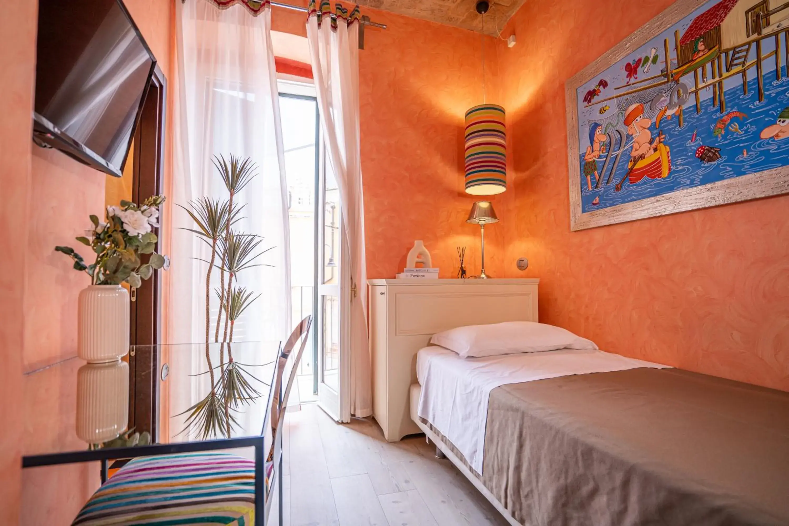 Budget Single Room in La Lisca Budget Single Room in La Lisca