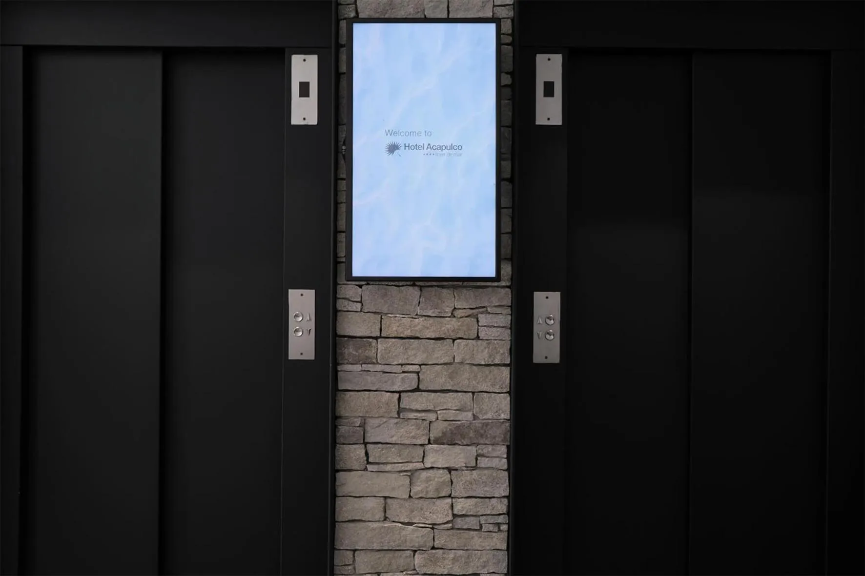 Decorative detail in Hotel Acapulco