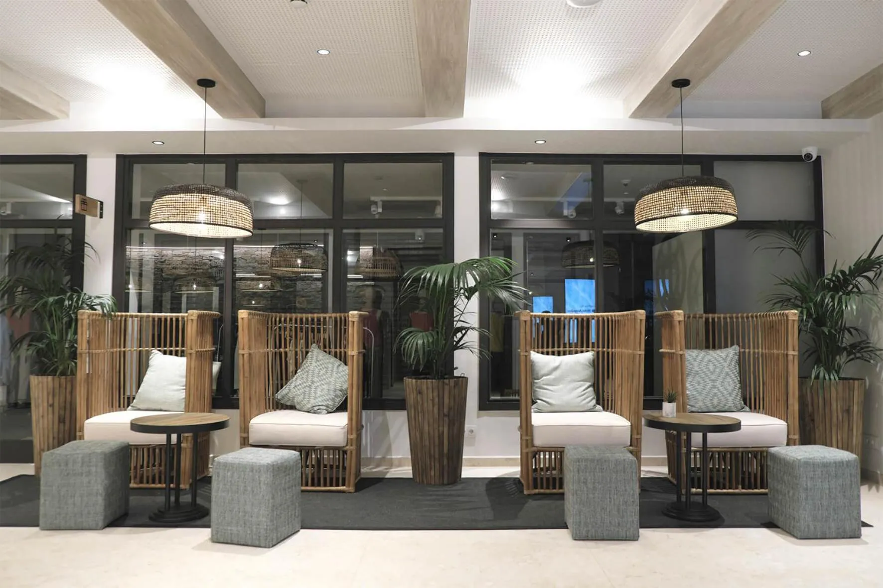 Night in Hotel Acapulco