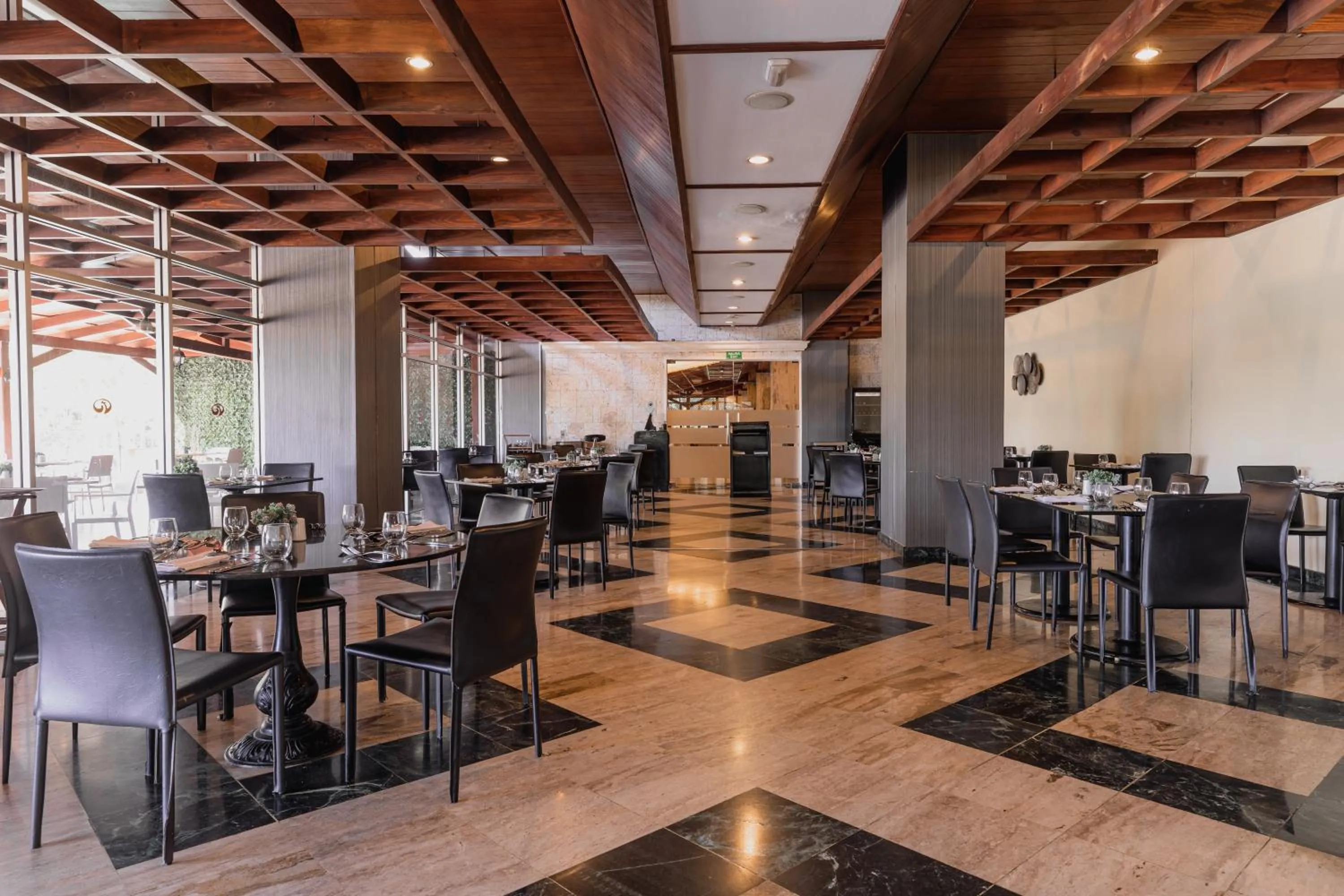 Restaurant/places to eat in Dominican Fiesta Hotel