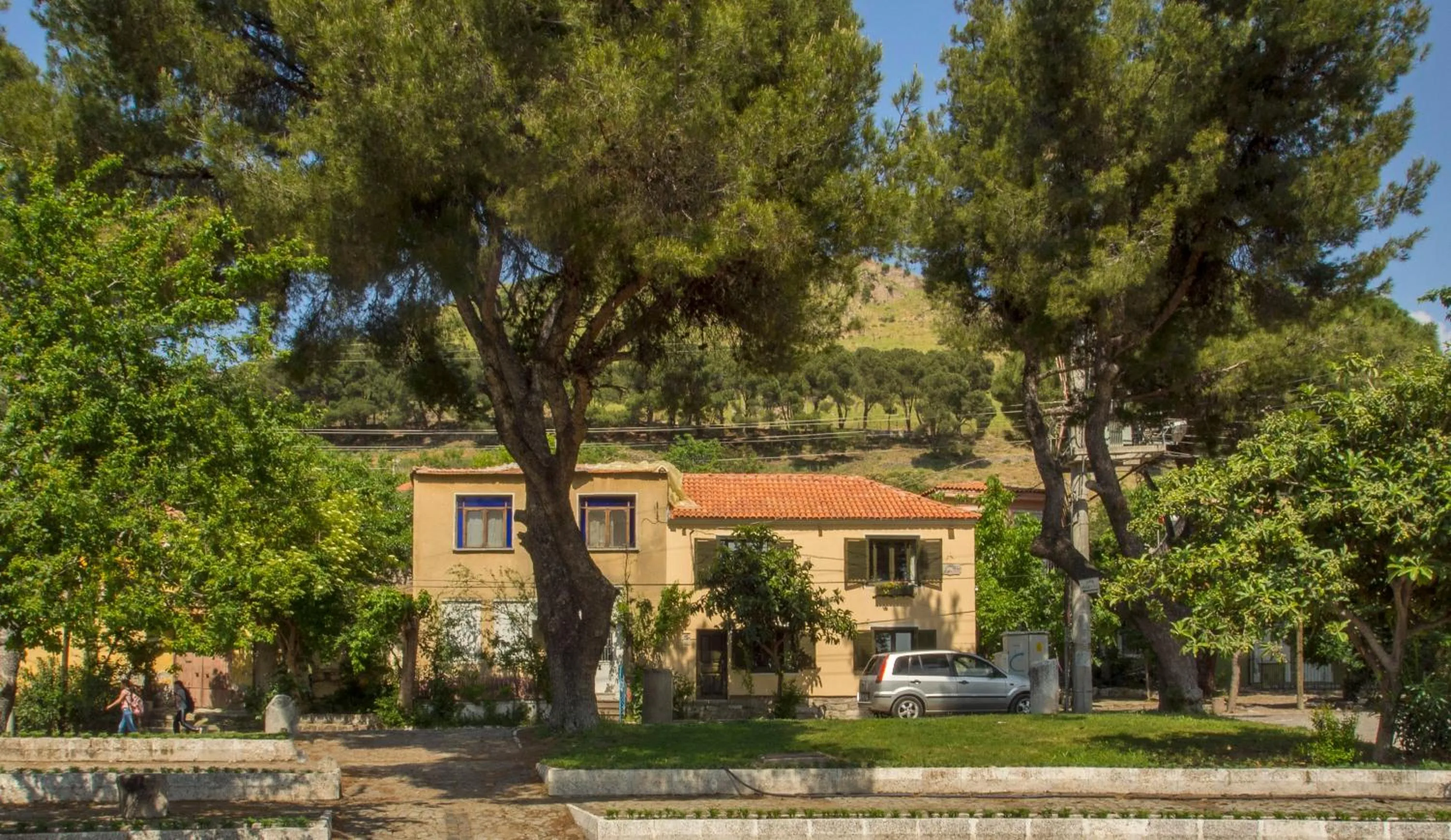 Parking in Elaia Hotel