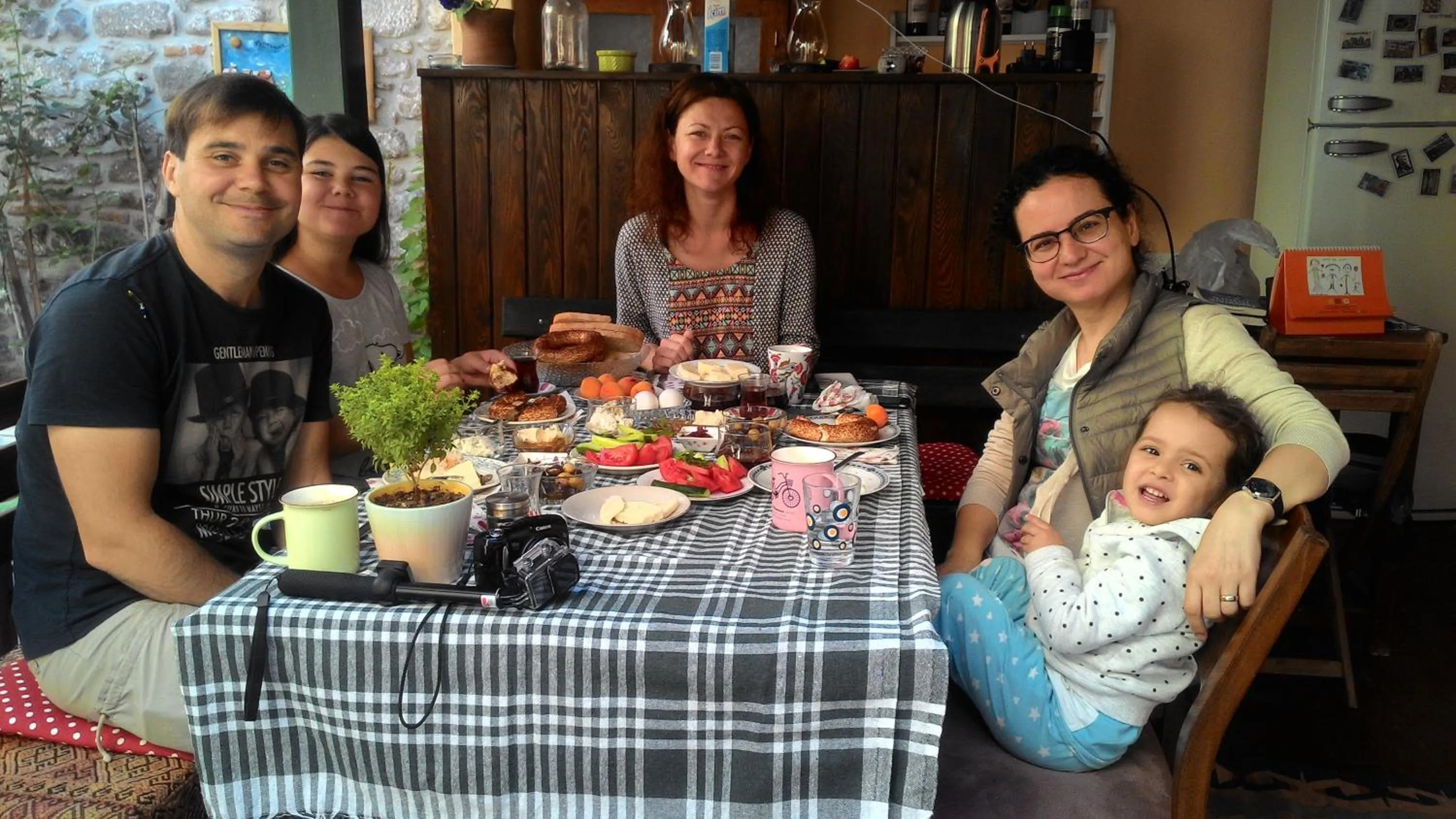 Food and drinks in Elaia Hotel