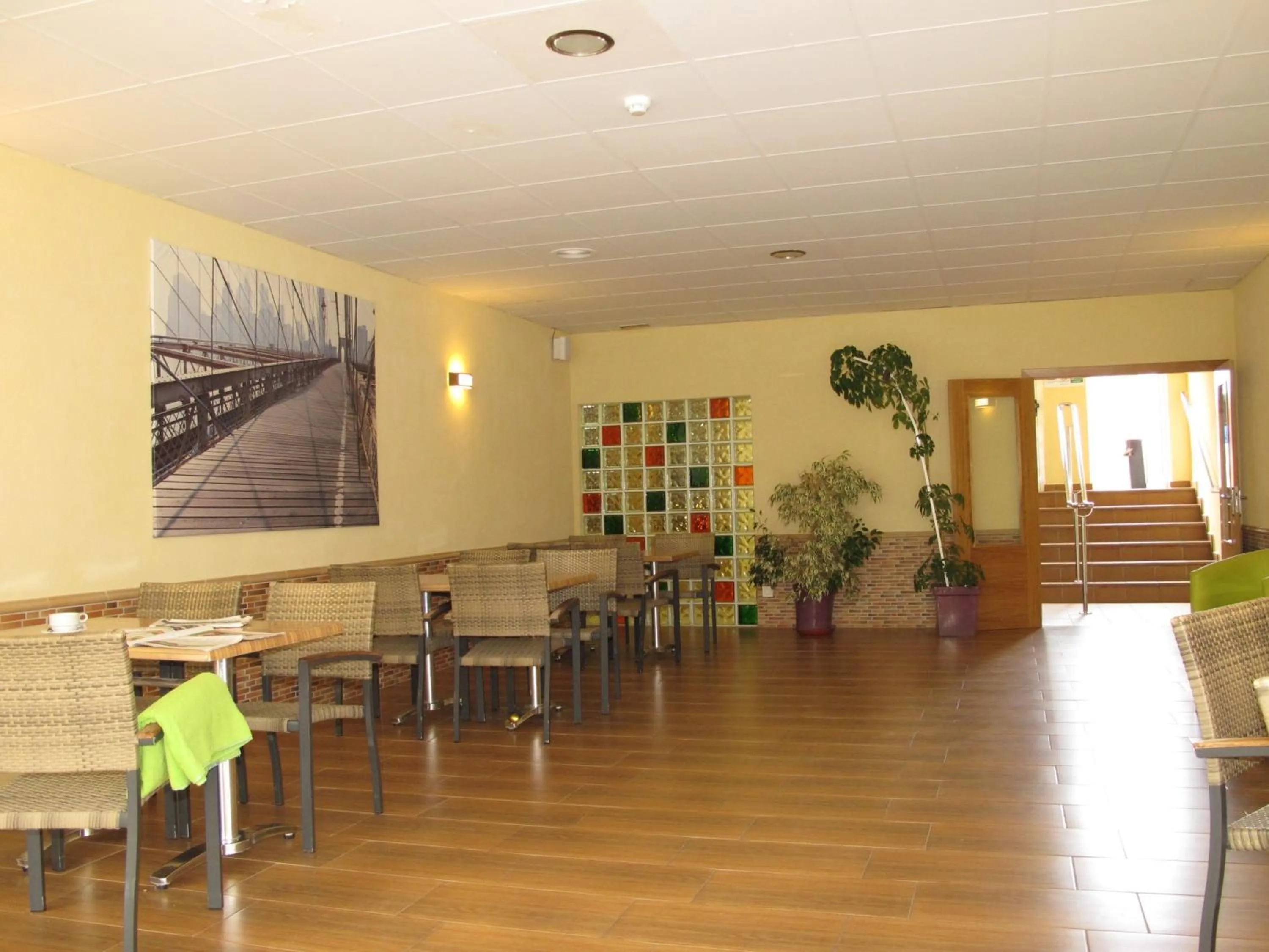 Lounge or bar in Apartamentos Vistamar