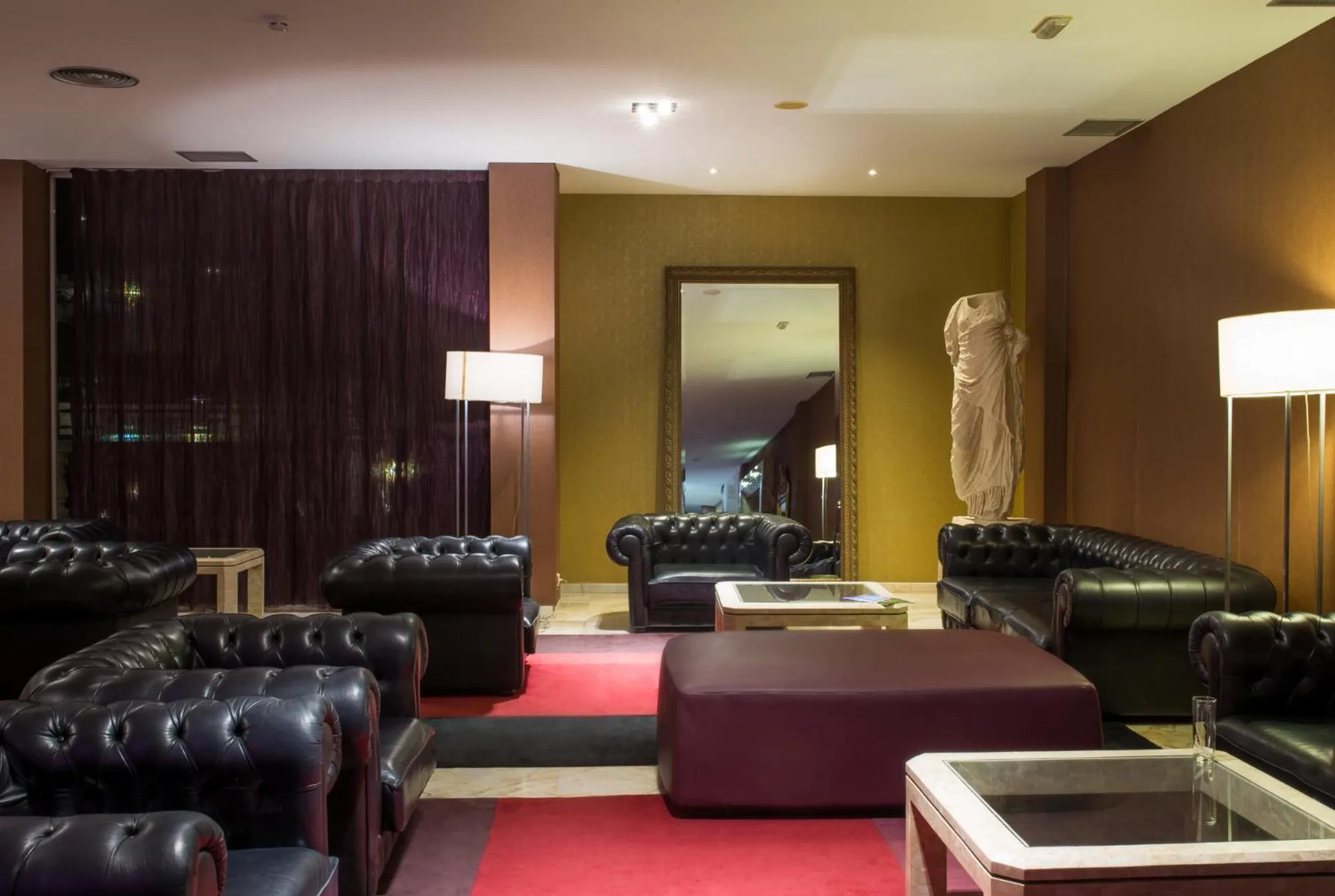 Lobby or reception in Palas Pineda