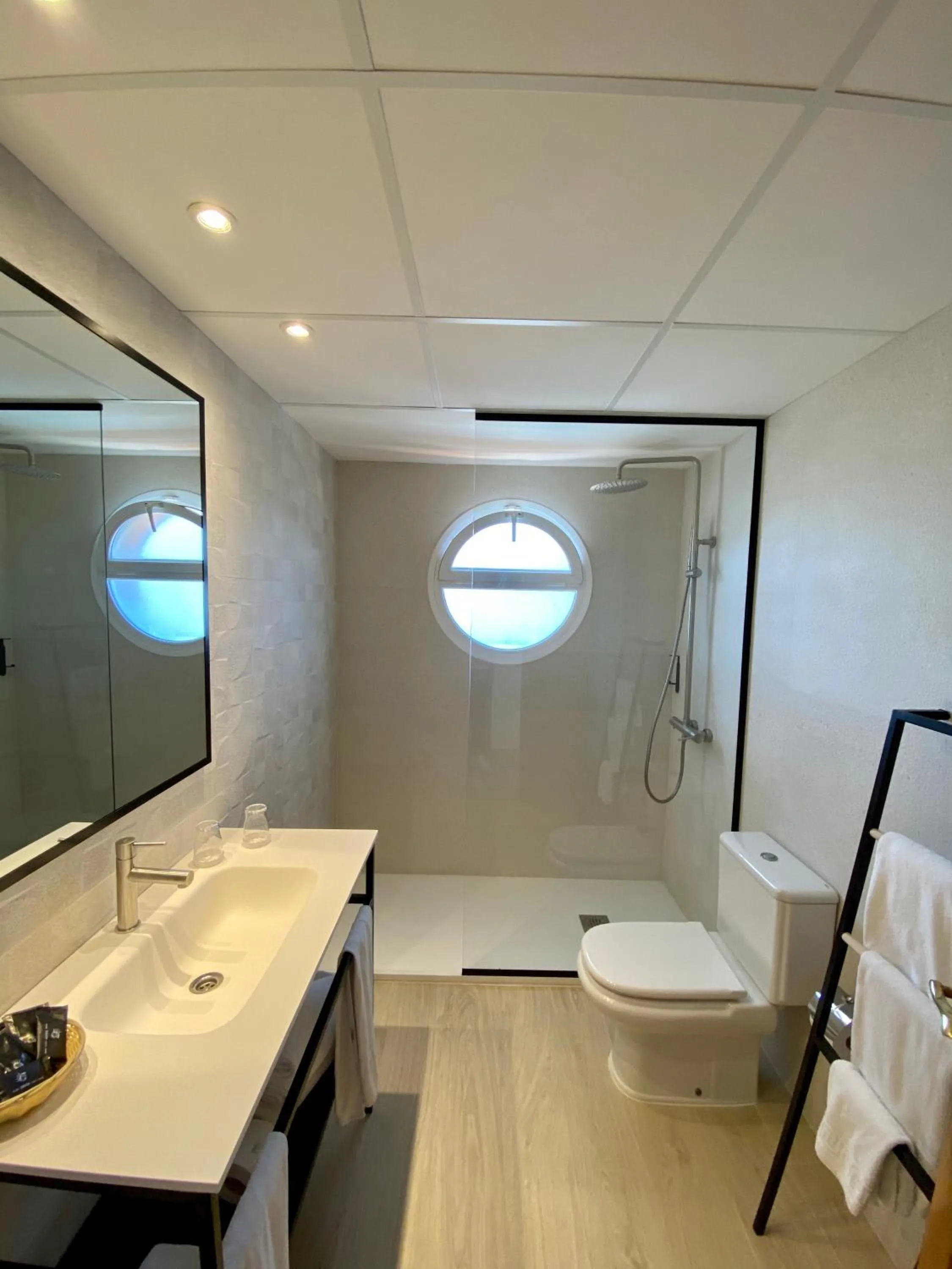 Bathroom in Palas Pineda