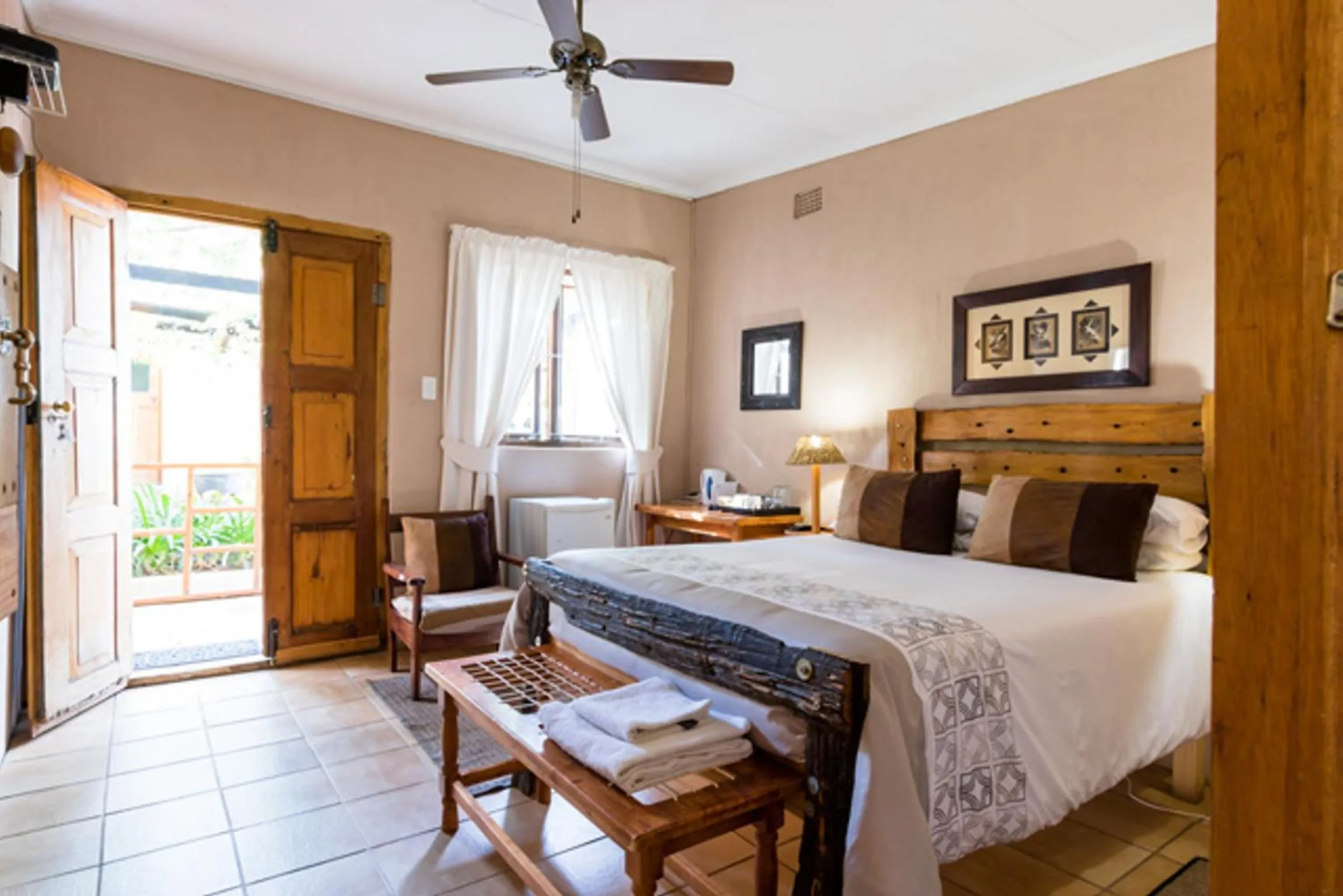 Bedroom, Bed in NANNA ROUS' TOWN HOUSE