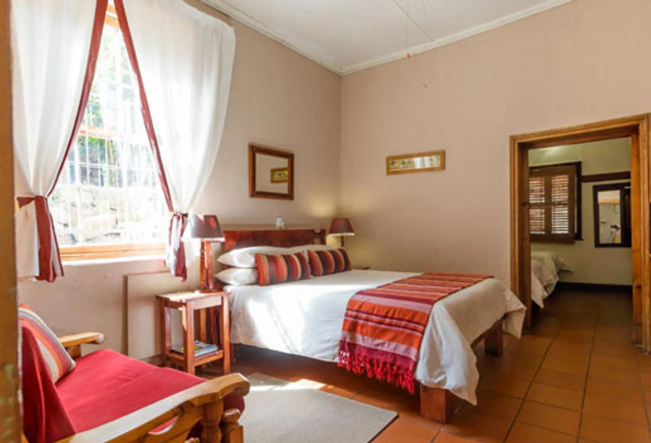 Bedroom, Bed in NANNA ROUS' TOWN HOUSE