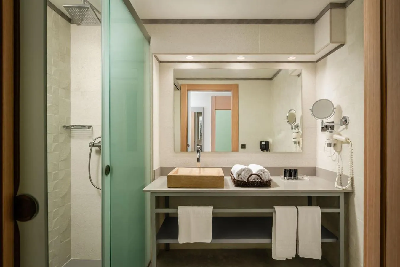 Shower in Gran Palas Hotel - Spa incluido