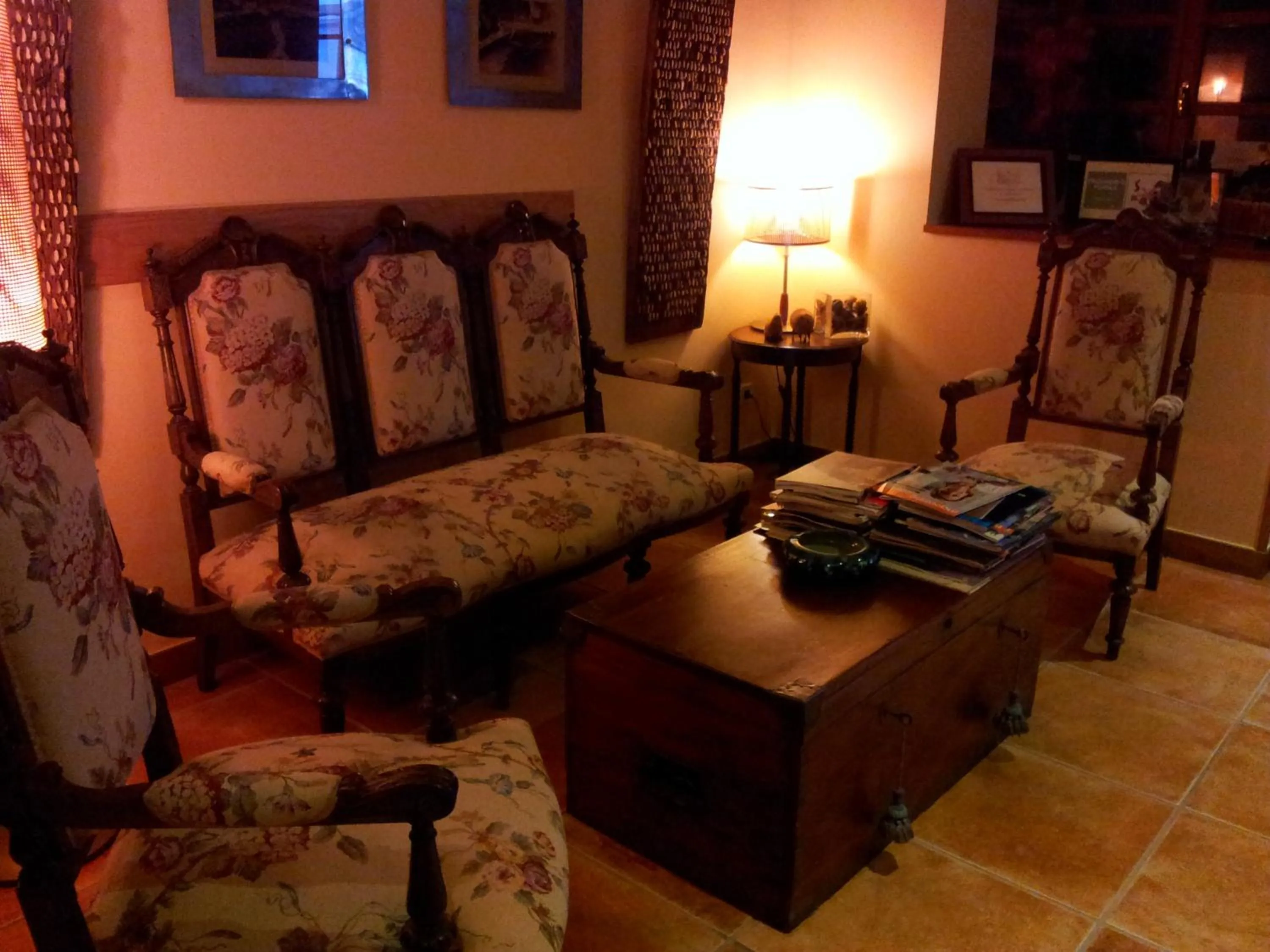 Seating area in La Casona de Pío