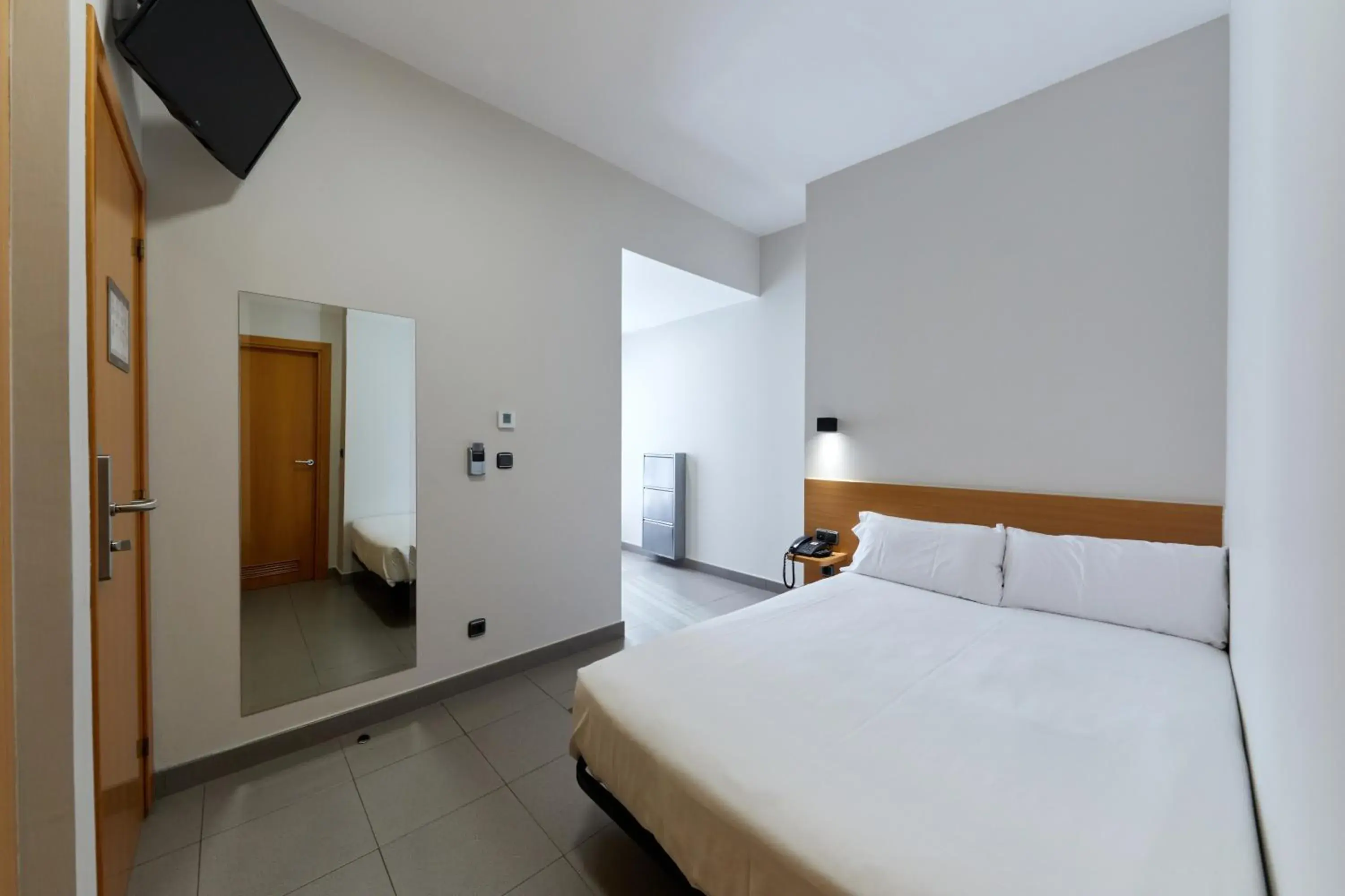 Single Room in Olarain Single Room in Olarain