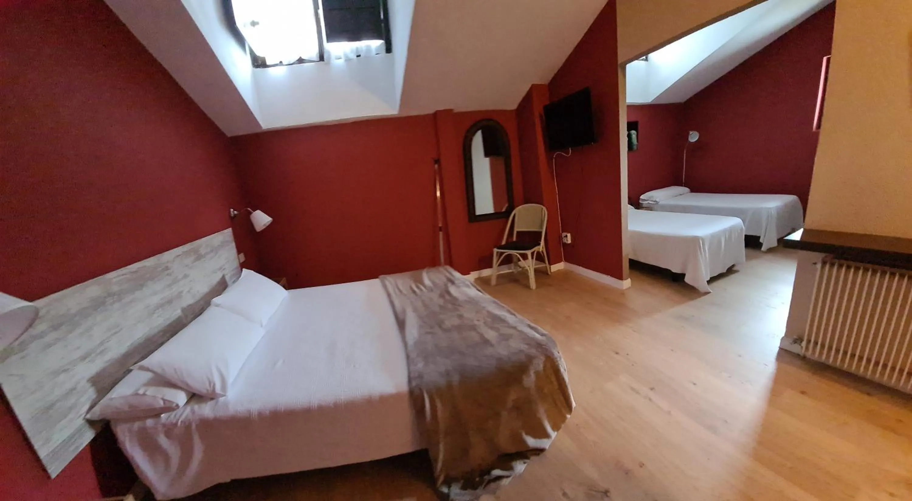 Photo of the whole room, Bed in Hotel Colegiata