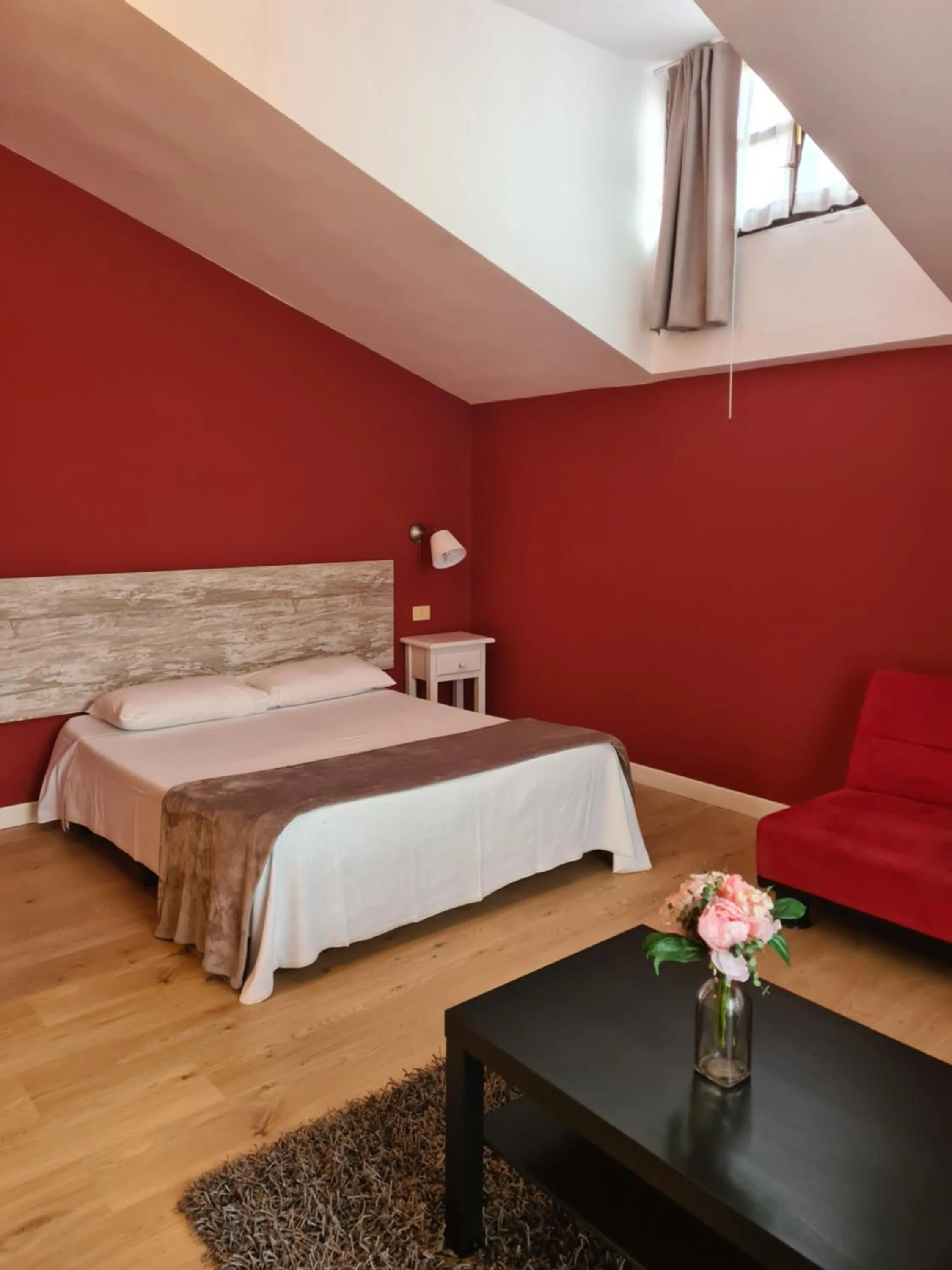 Bed in Hotel Colegiata