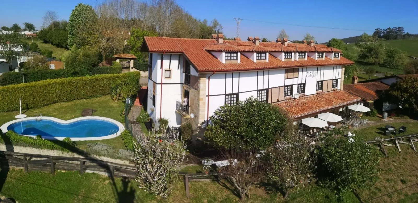 Property building in Hotel Colegiata