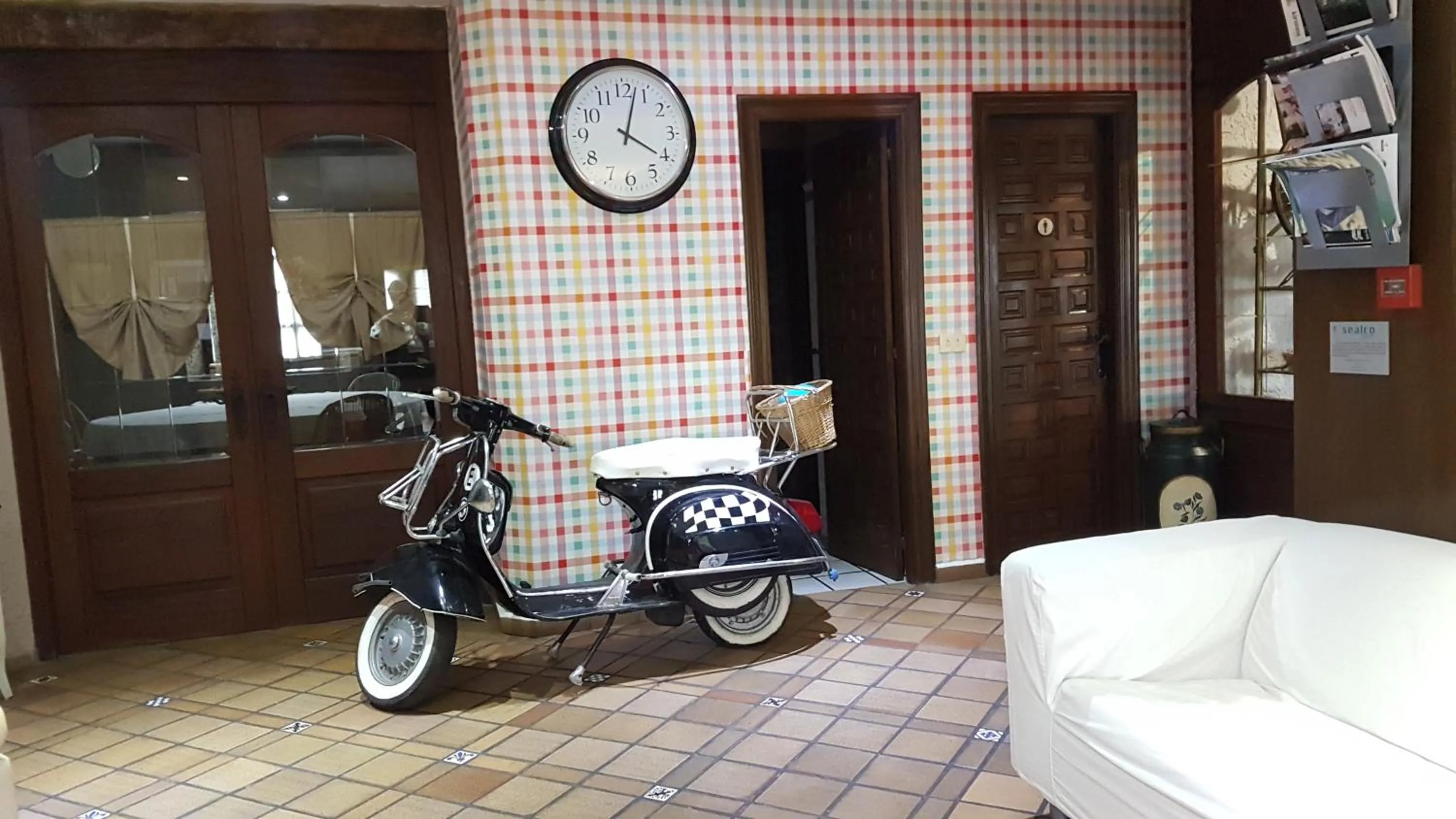 Decorative detail in Hotel Colegiata