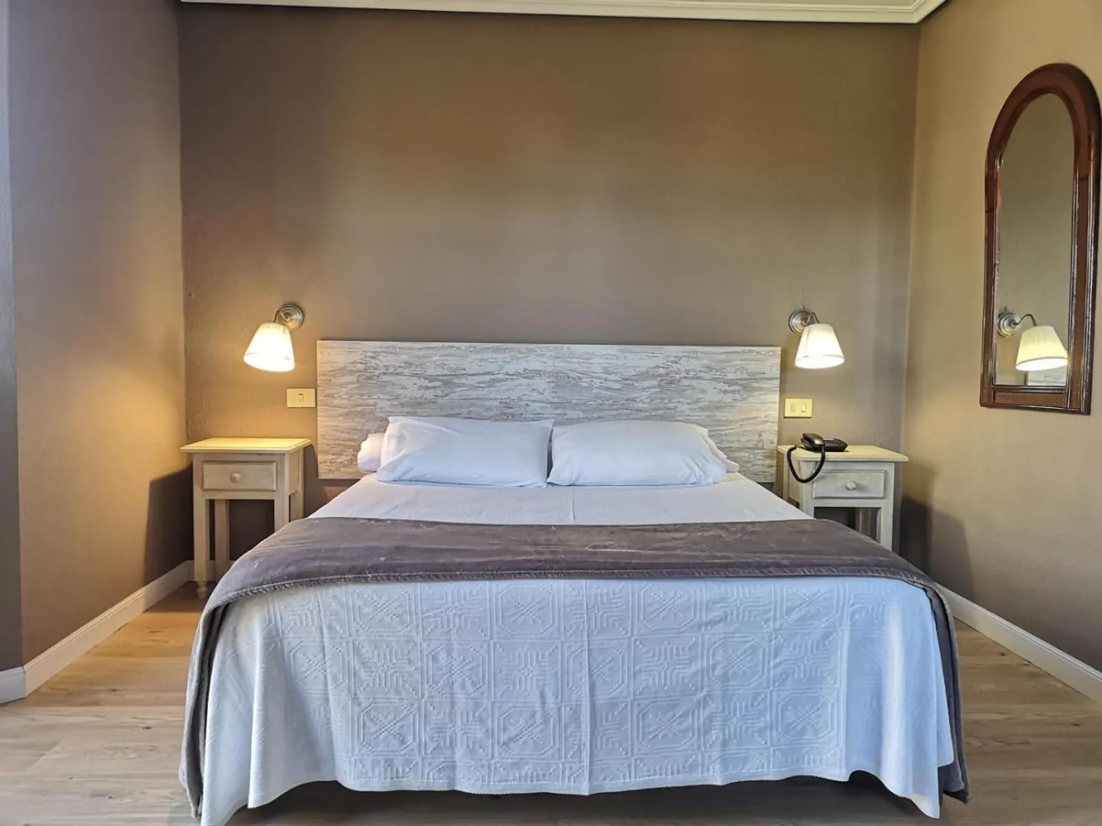 Bed in Hotel Colegiata